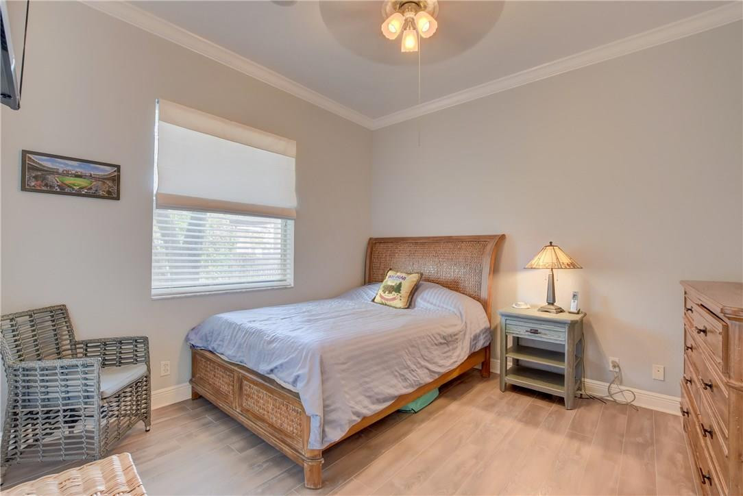 Parkland Isles - Residential