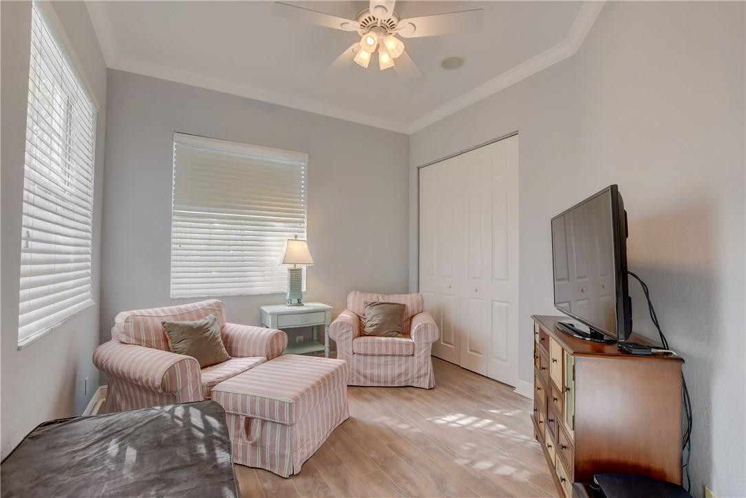 Parkland Isles - Residential