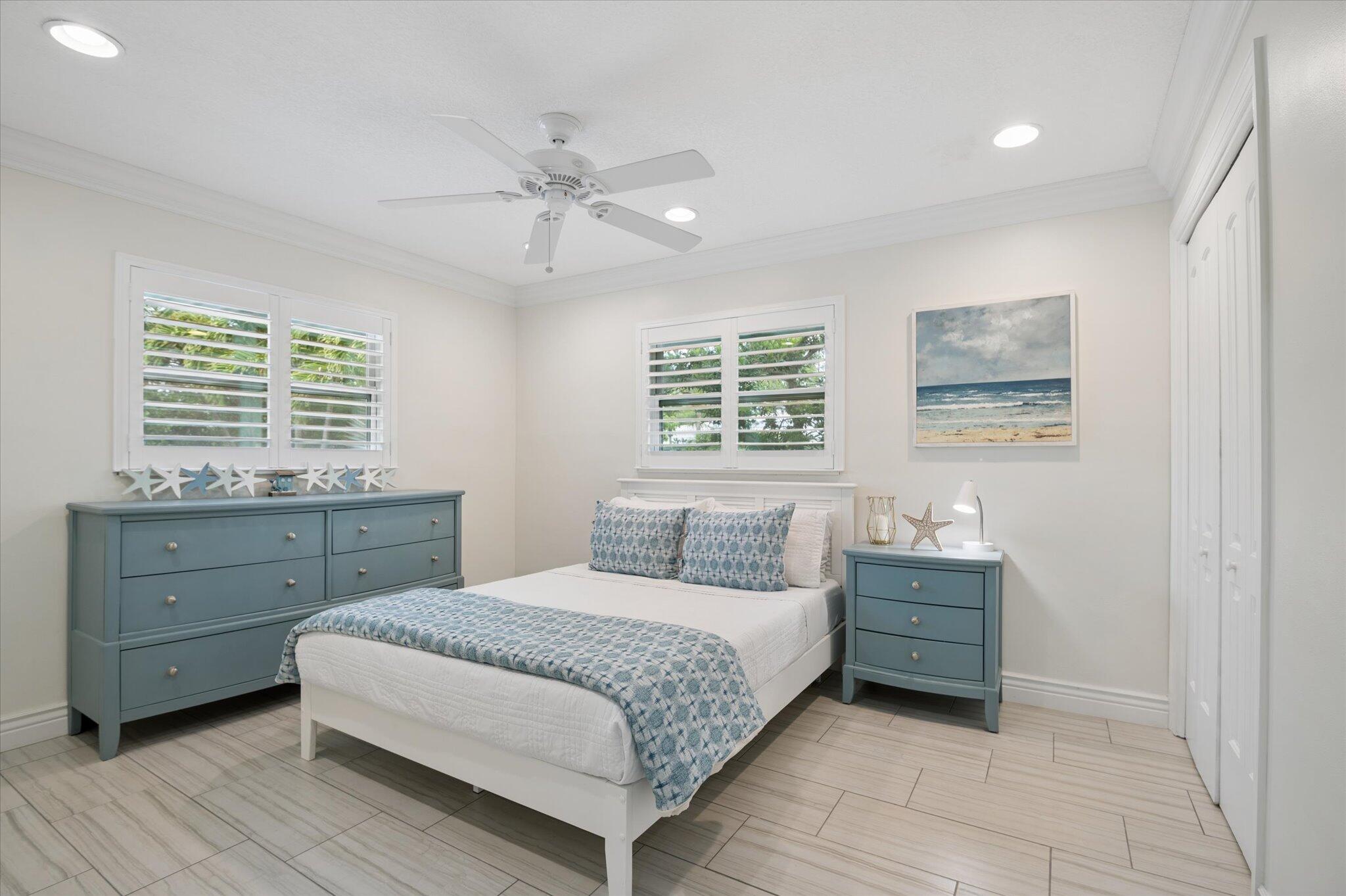 CORAL SPRINGS COUNTRY CLUB - Residential