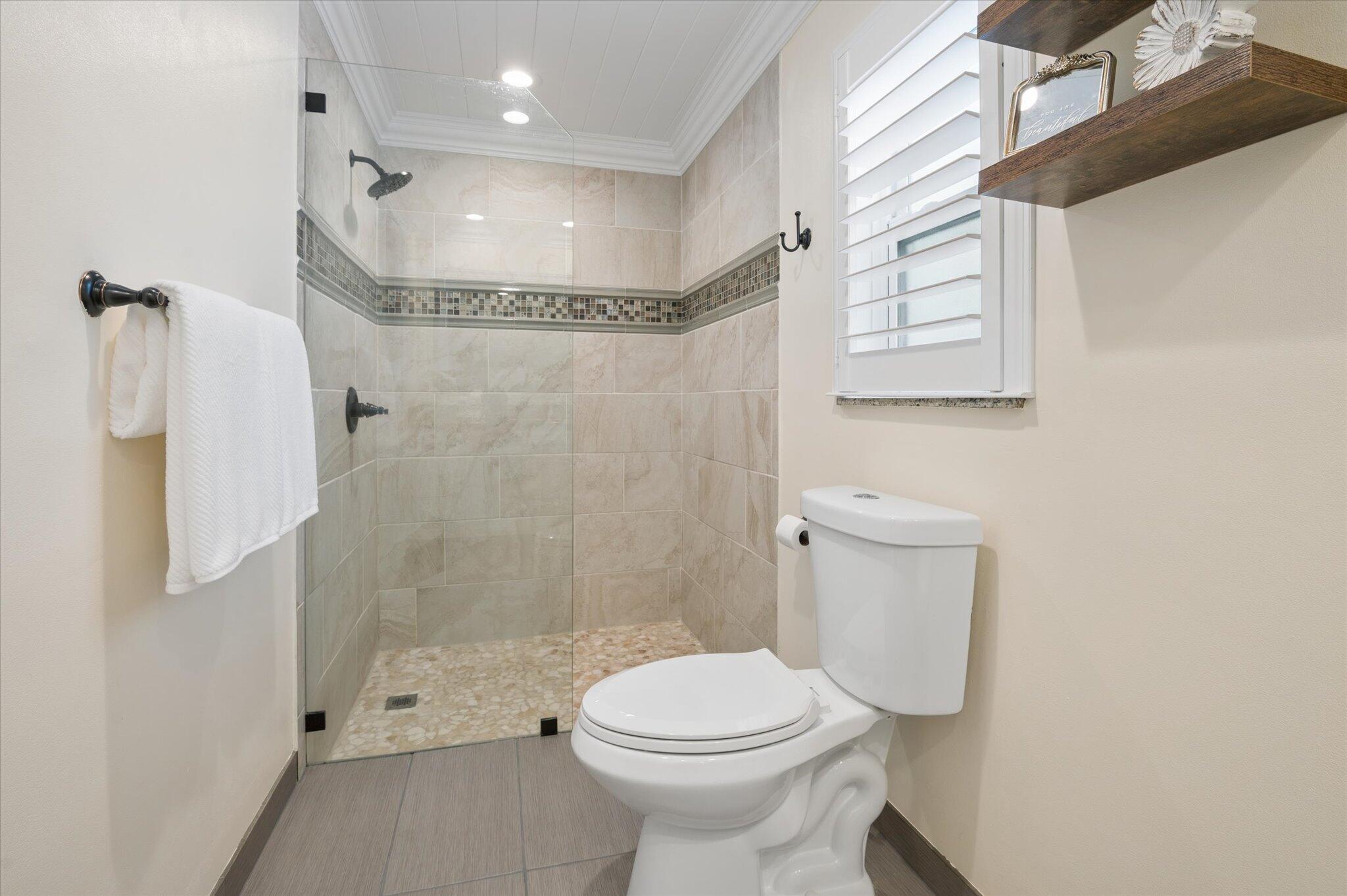 CORAL SPRINGS COUNTRY CLUB - Residential