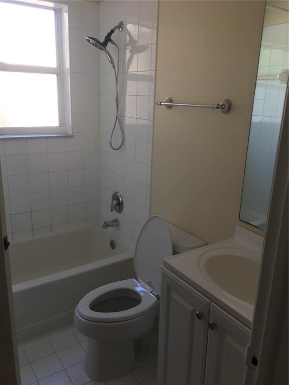 C & P Properties 160-34 B - Residential Lease