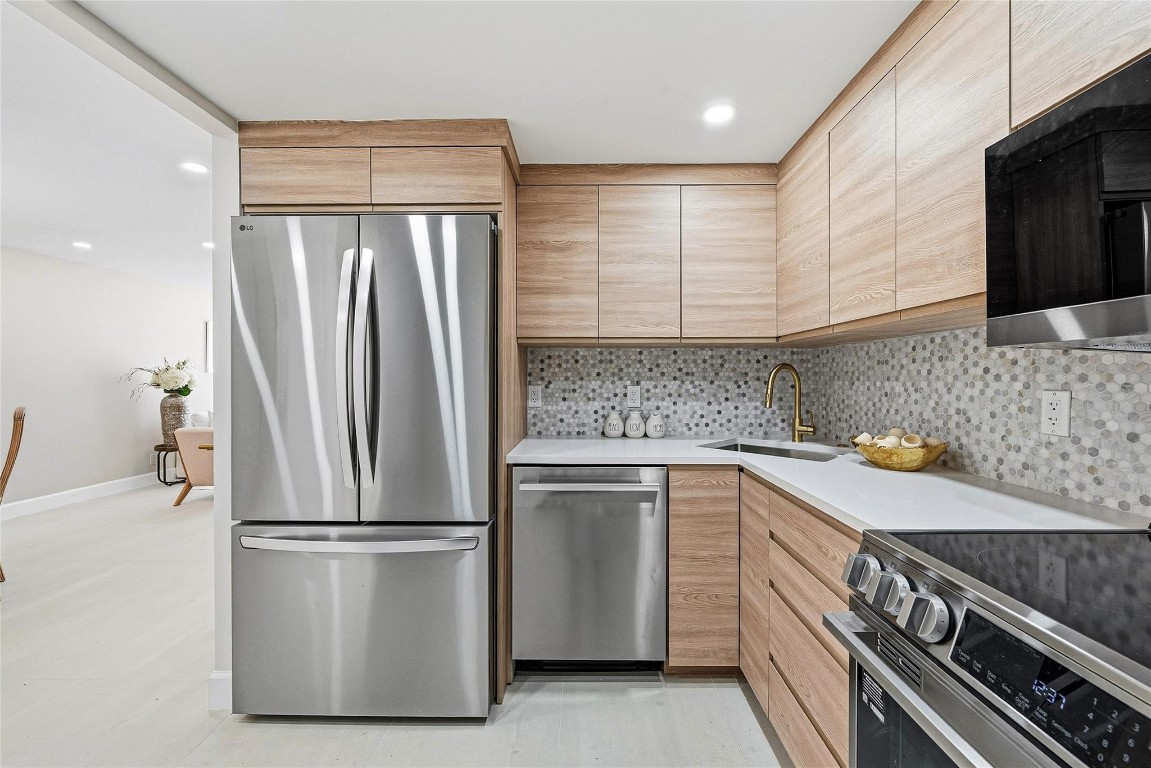 101 Briny Avenue 2006