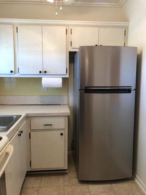 LEISUREVILLE LAKE CONDO - Residential