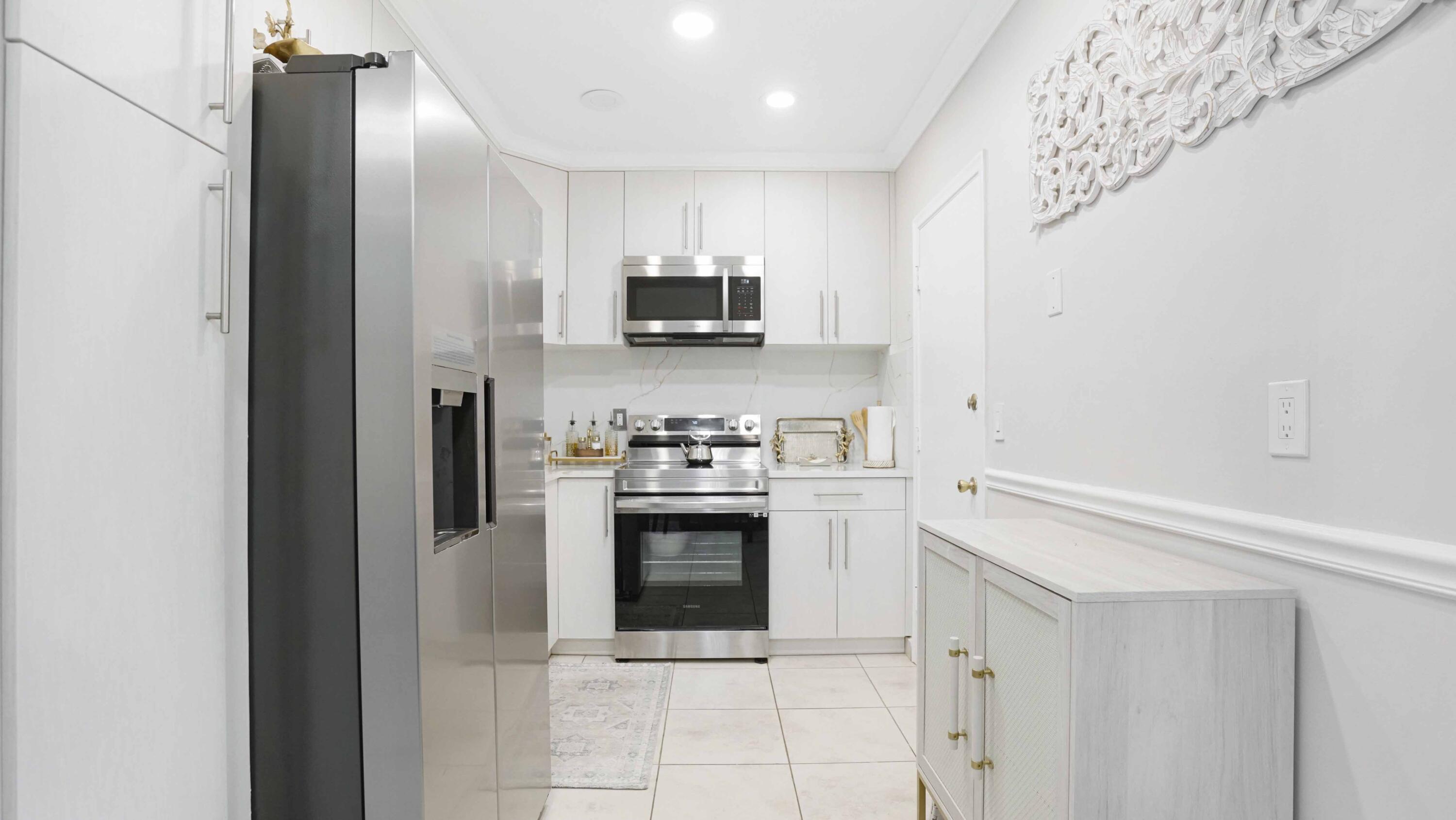 VIRGINIAN APARTMENTS - Residential