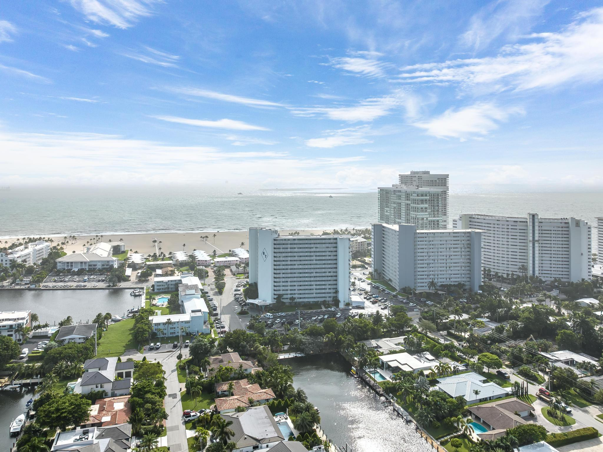 Breakwater Towers - Residential