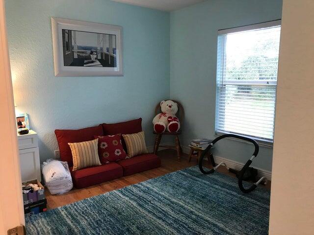 EAST RIDGE - Residential