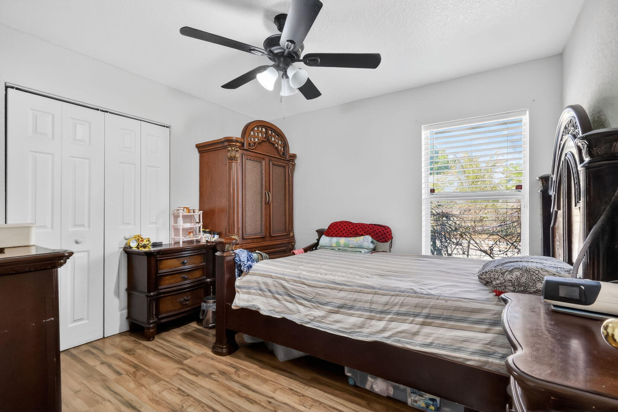 LAKE WORTH TOWN OF - Residential