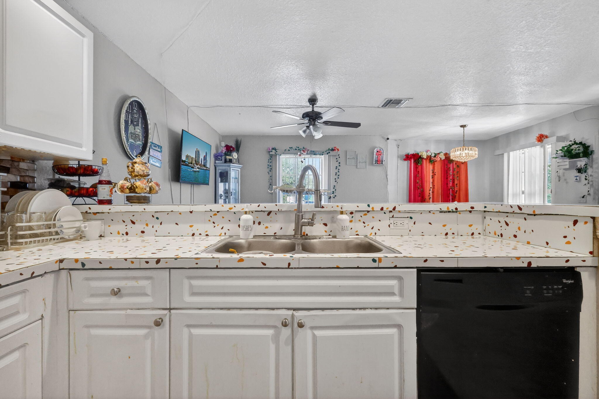 LAKE WORTH TOWN OF - Residential