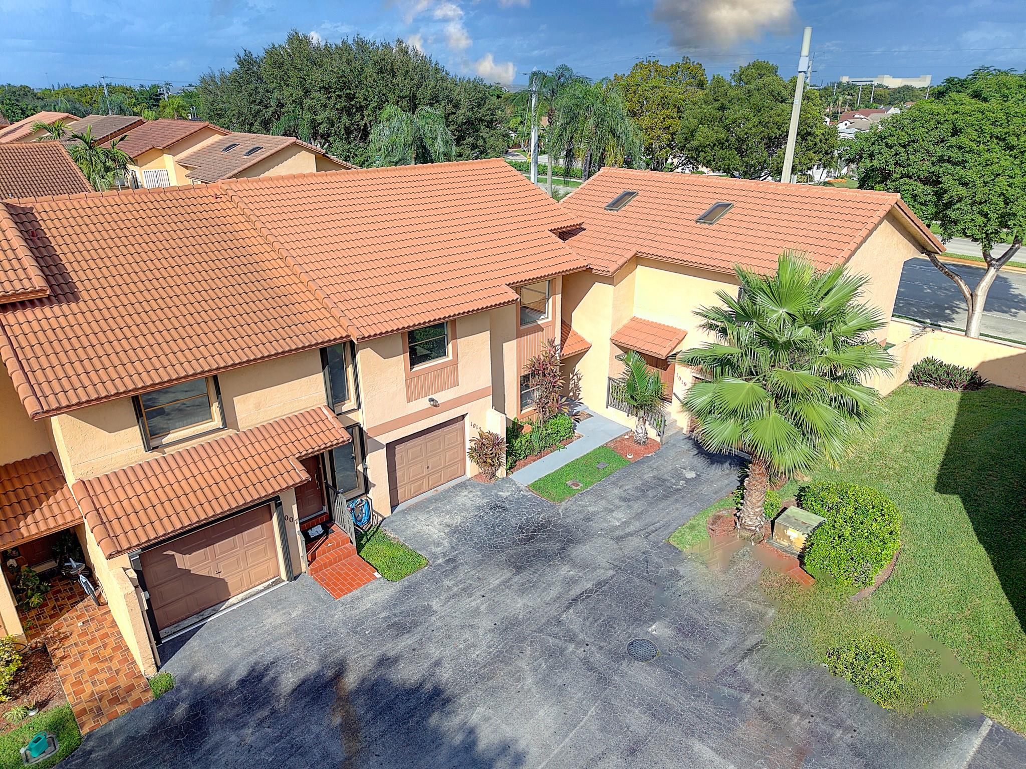 Pembroke Lakes South 119- - Residential Lease