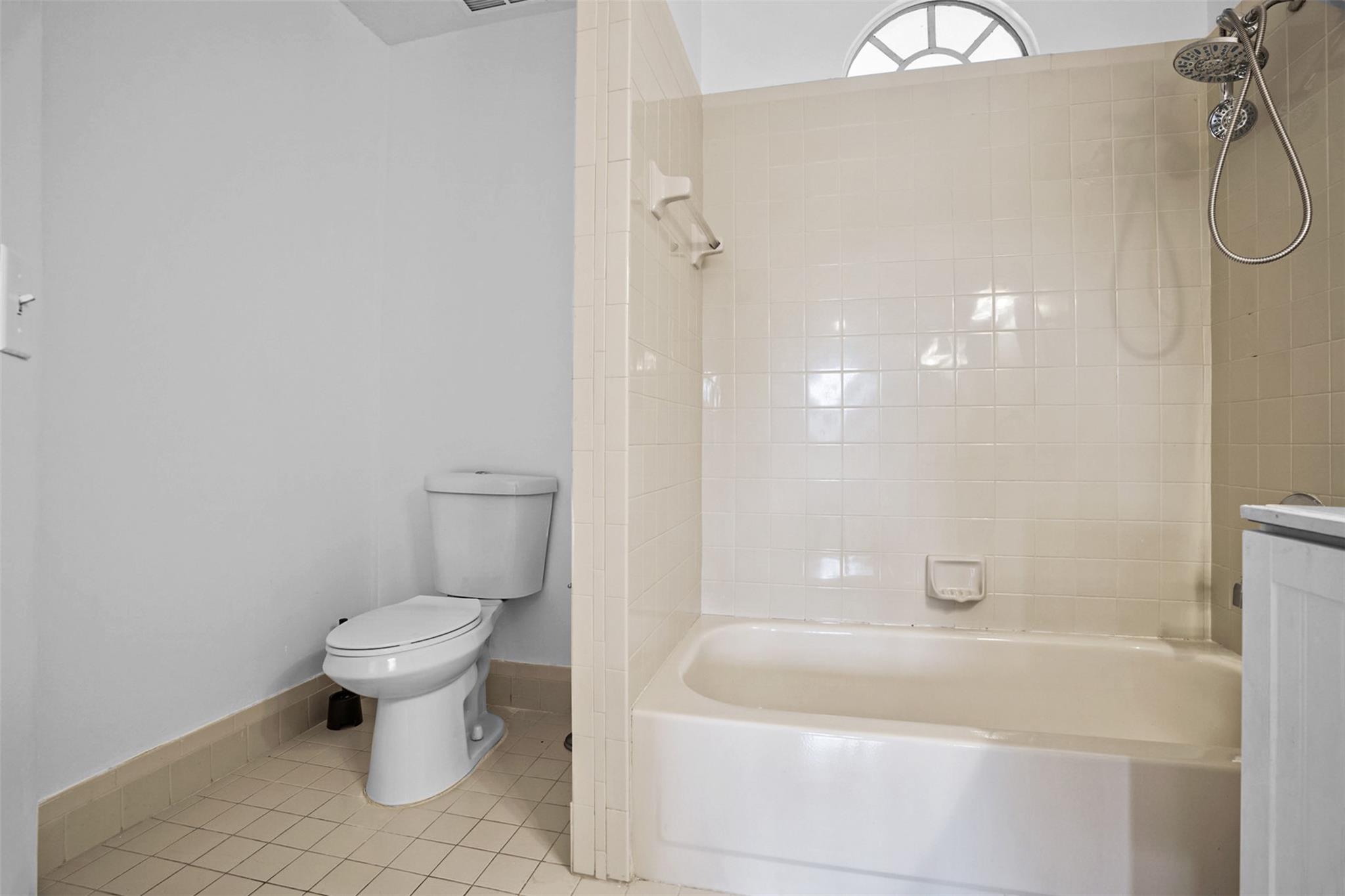 Pembroke Lakes South 119- - Residential Lease