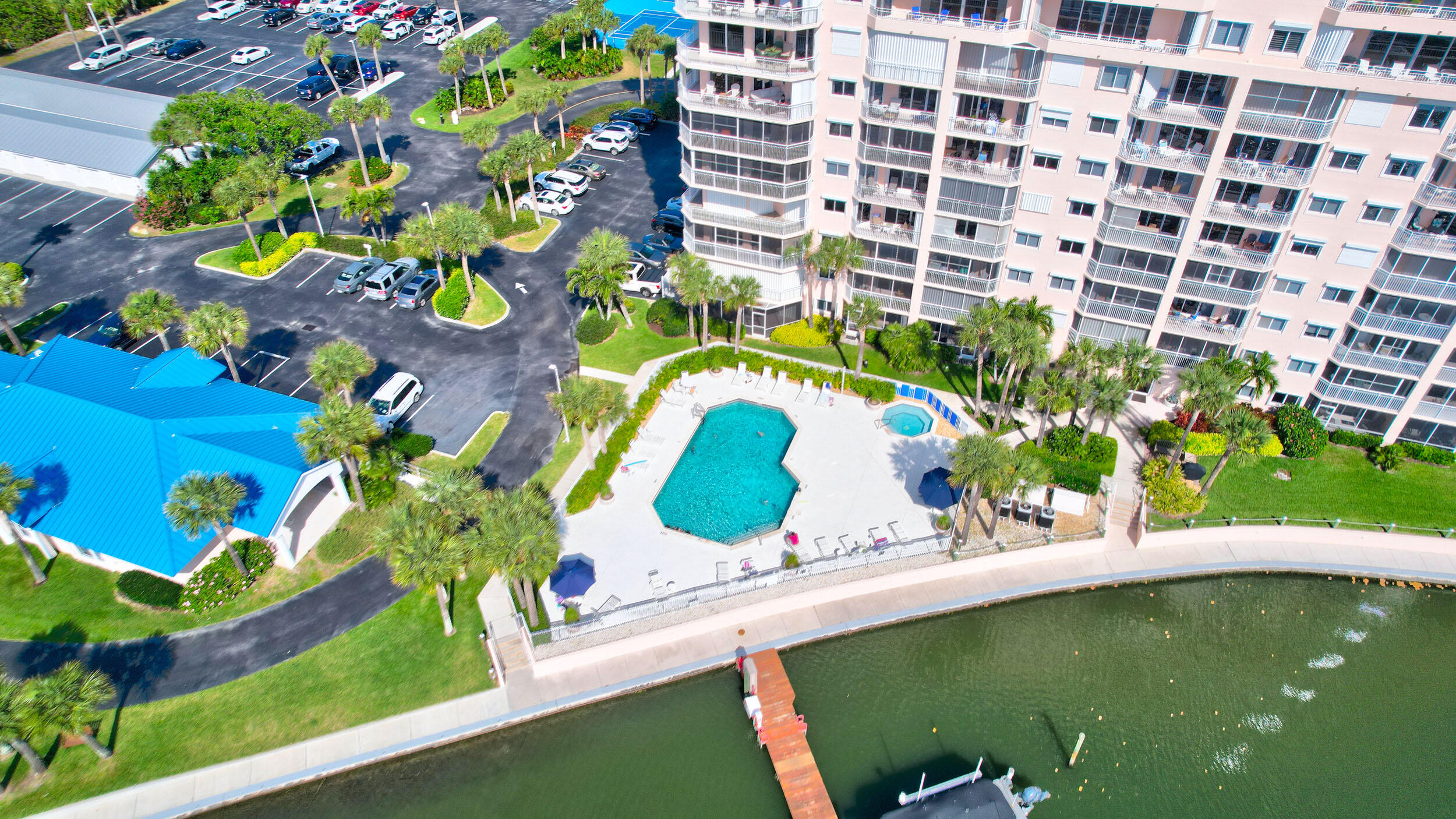 OCEAN HARBOUR CONDOMINIUM D - Residential Lease
