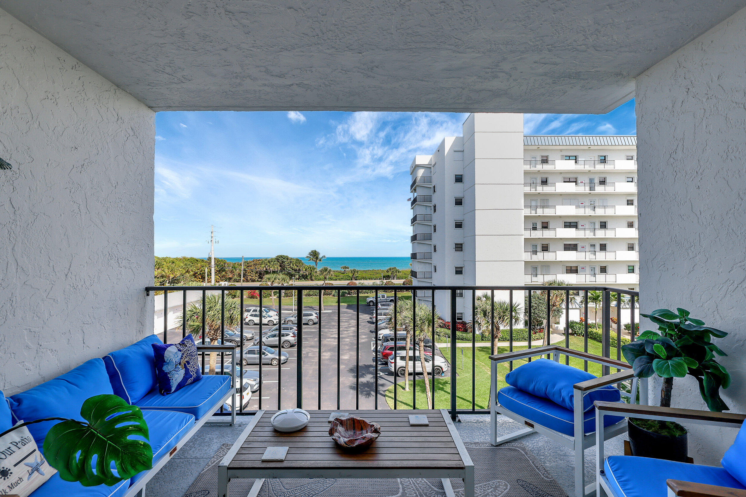 OCEAN HARBOUR CONDOMINIUM D - Residential Lease
