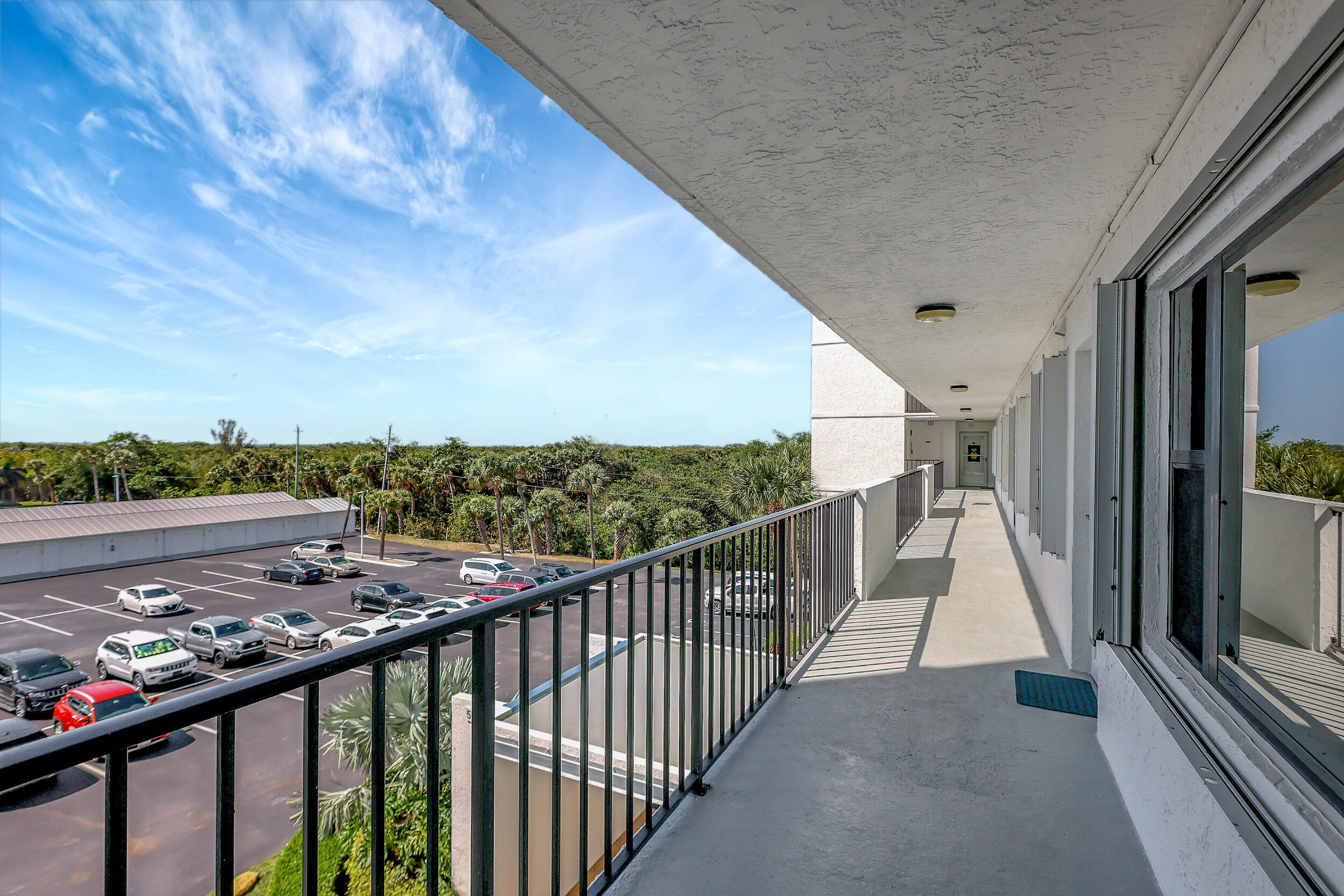 OCEAN HARBOUR CONDOMINIUM D - Residential Lease