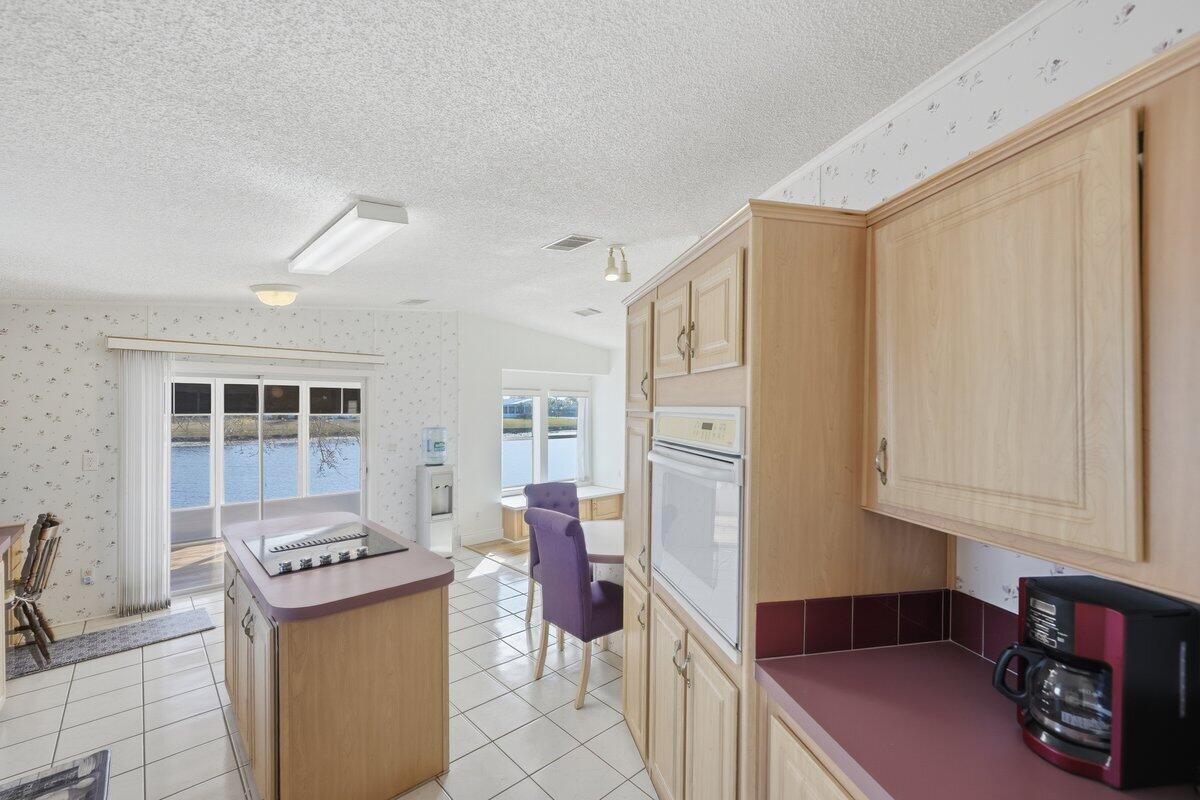 THE PRESERVE AT SAVANNA CLUB - Residential