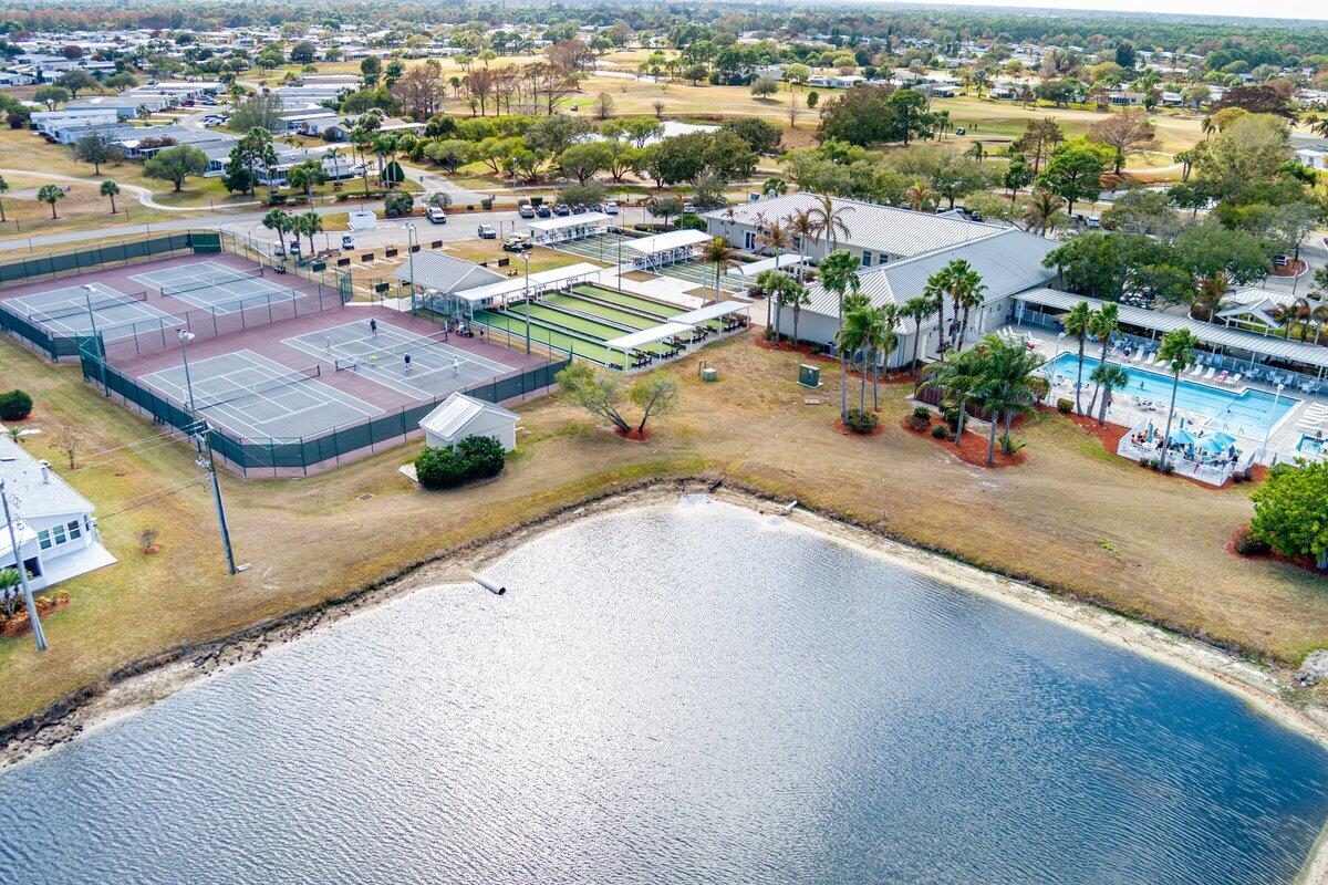 THE PRESERVE AT SAVANNA CLUB - Residential