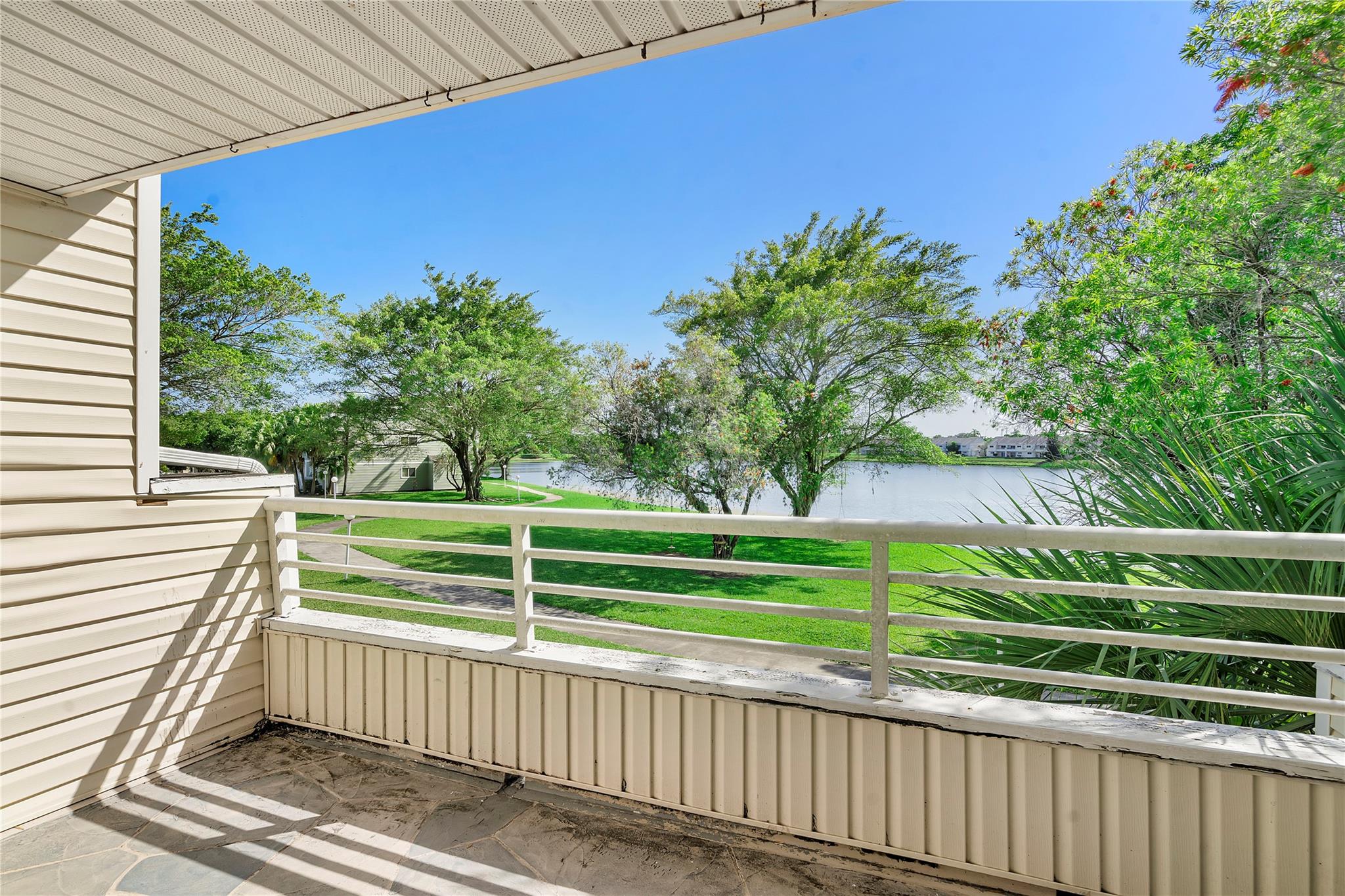 3457 NW 44th St 202