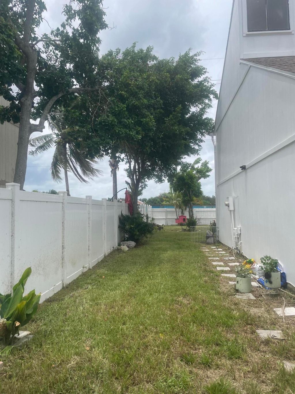 Photo of 9056 Green Meadows Way, Palm Beach Gardens, FL 33418 (MLS # R11010021)