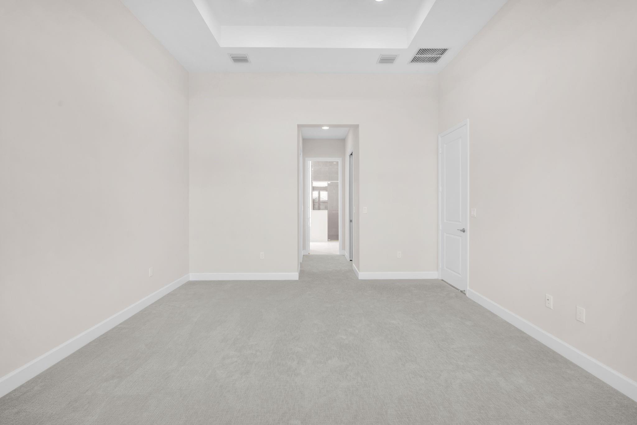 Valencia Grand - Residential Lease