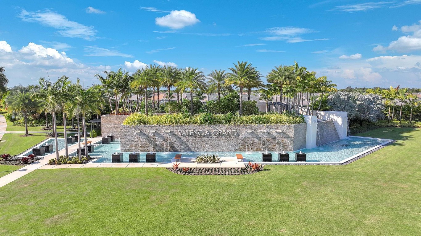 Valencia Grand - Residential Lease