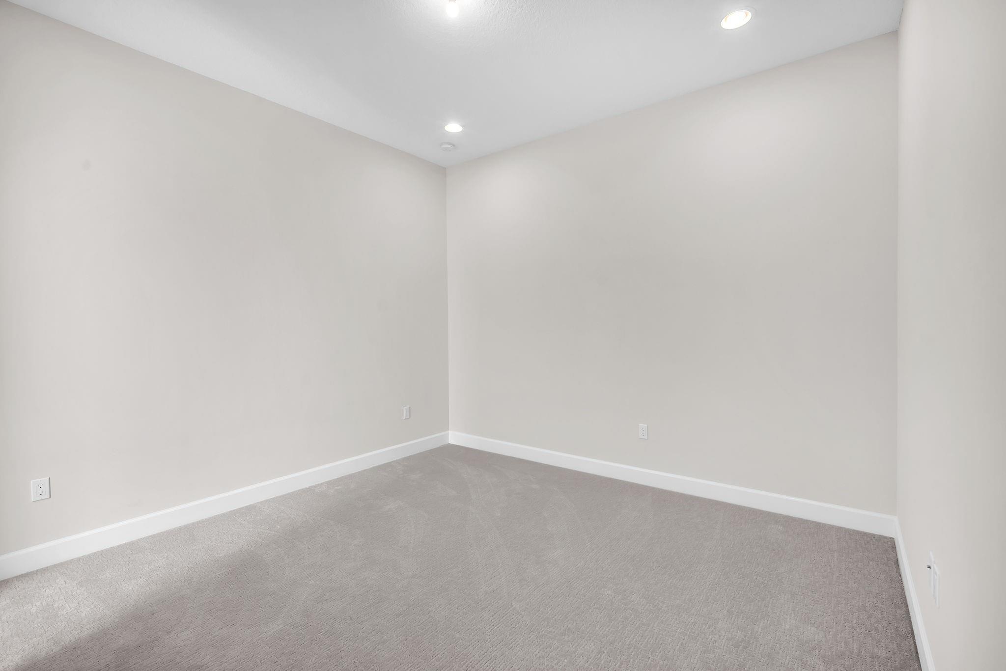 Valencia Grand - Residential Lease