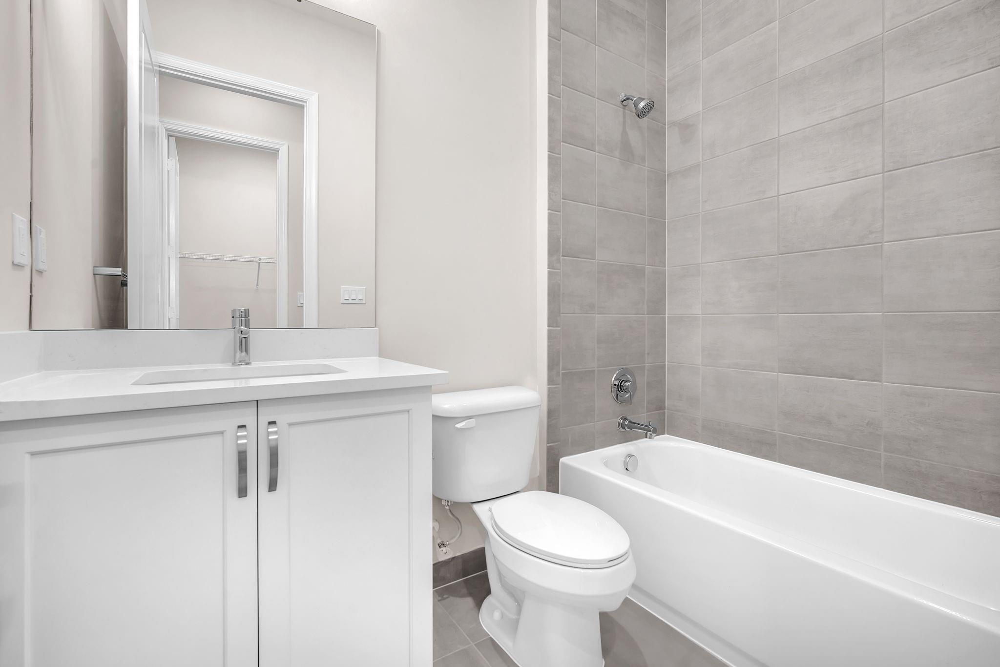 Valencia Grand - Residential Lease