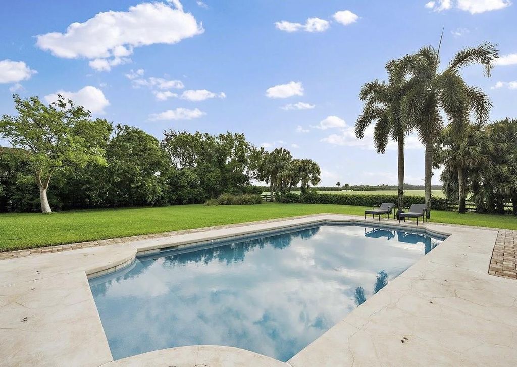 Photo of 3950 Fieldview Way, Wellington, FL 33414 (MLS # F10538451)