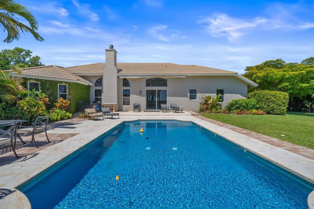 Photo of 3950 Fieldview Way, Wellington, FL 33414 (MLS # F10538451)