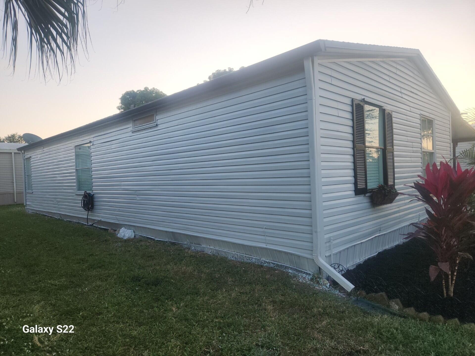 TALLOWWOOD ISLE - Residential