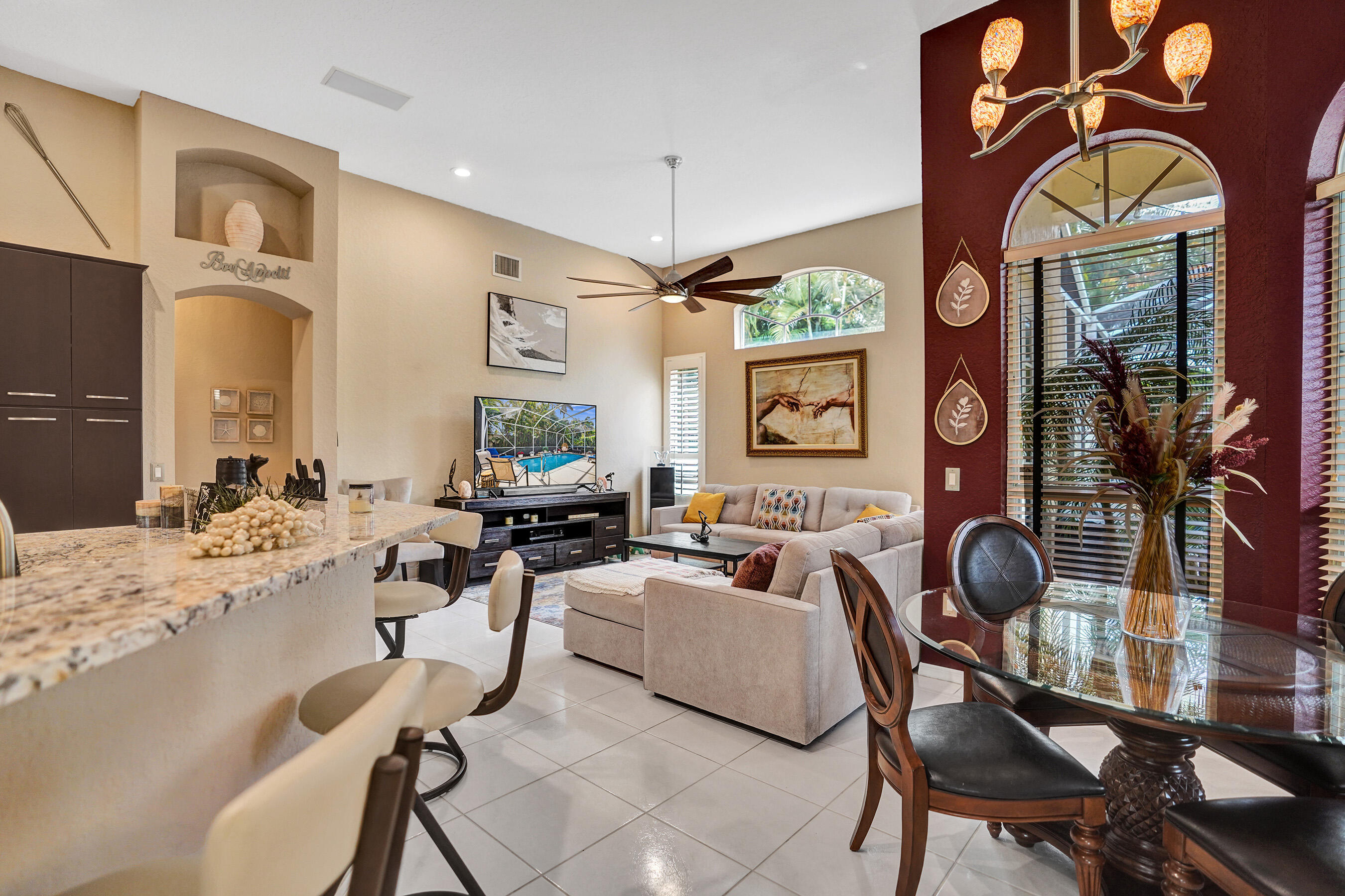 LEXINGTON HOMES ESTATES - Residential