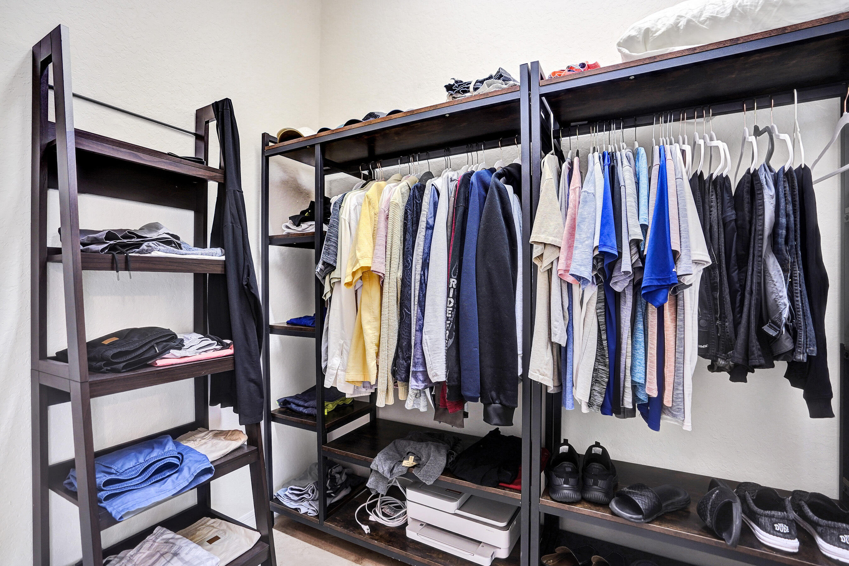 LEXINGTON HOMES ESTATES - Residential