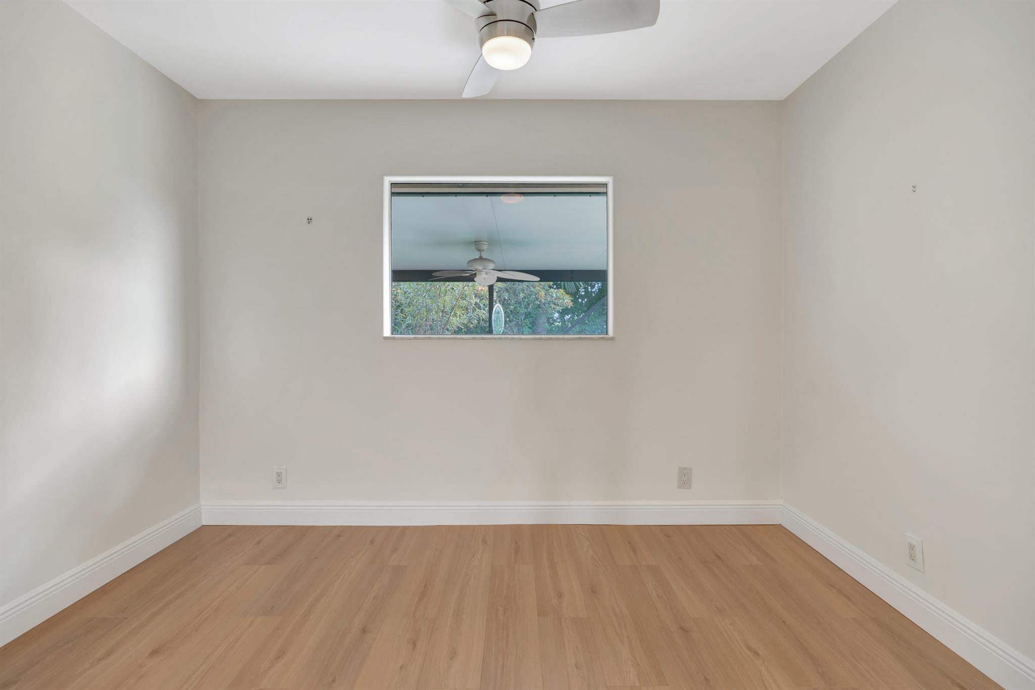 EASTPOINTE - Residential Lease
