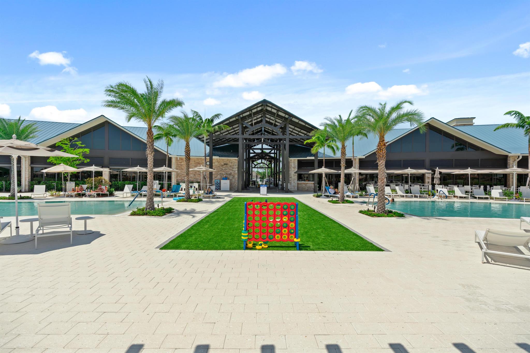EASTPOINTE - Residential Lease