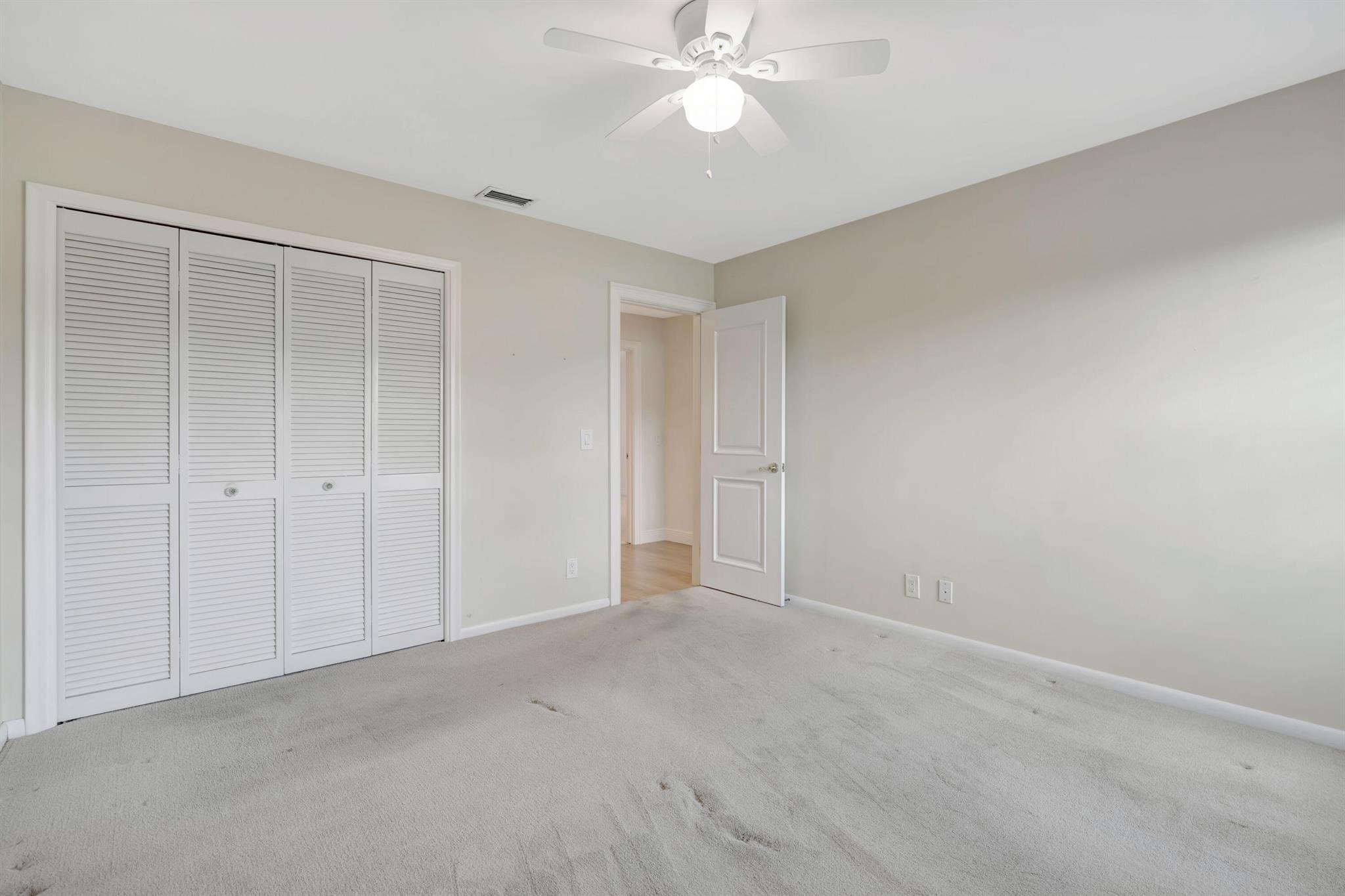 EASTPOINTE - Residential Lease