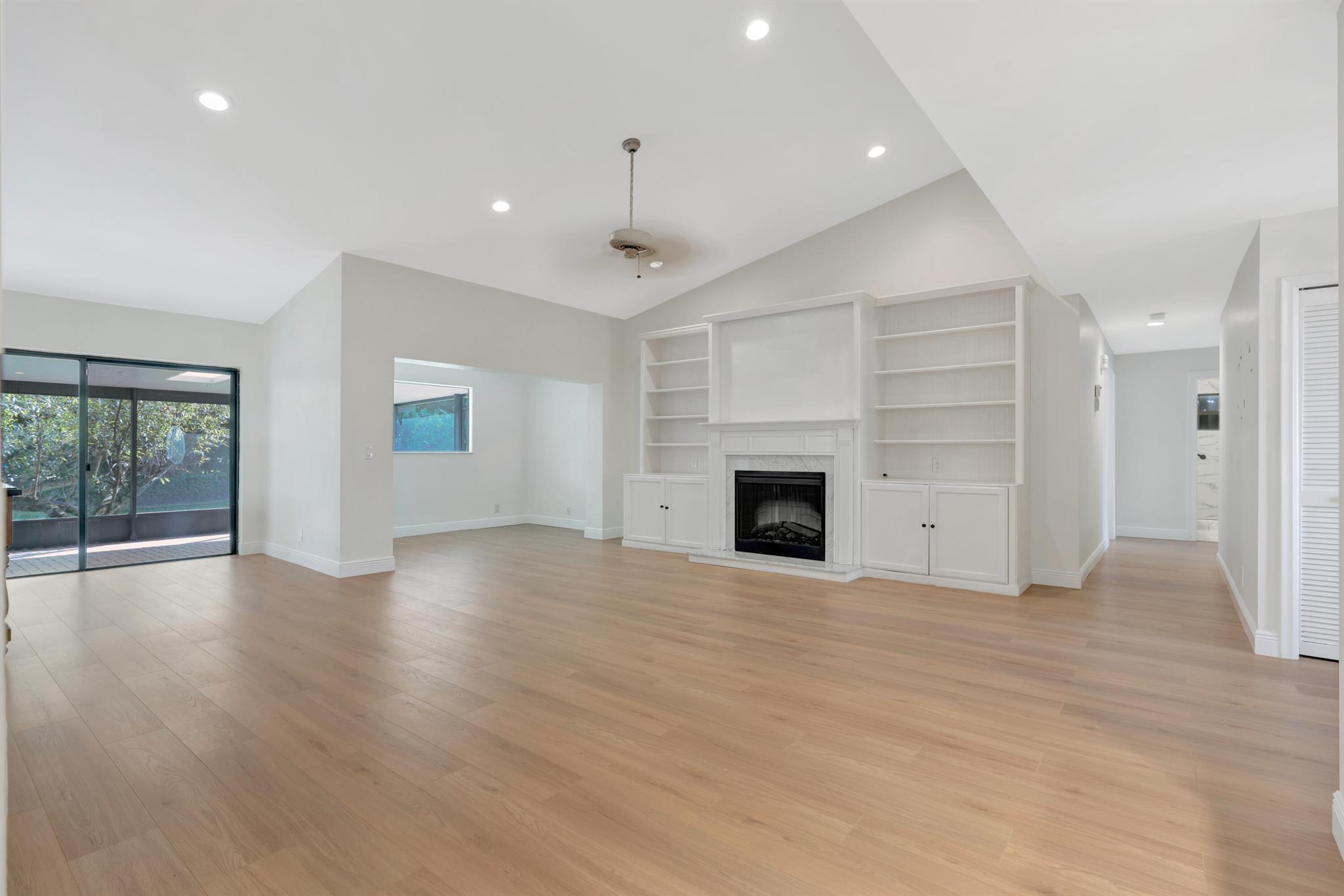 EASTPOINTE - Residential Lease