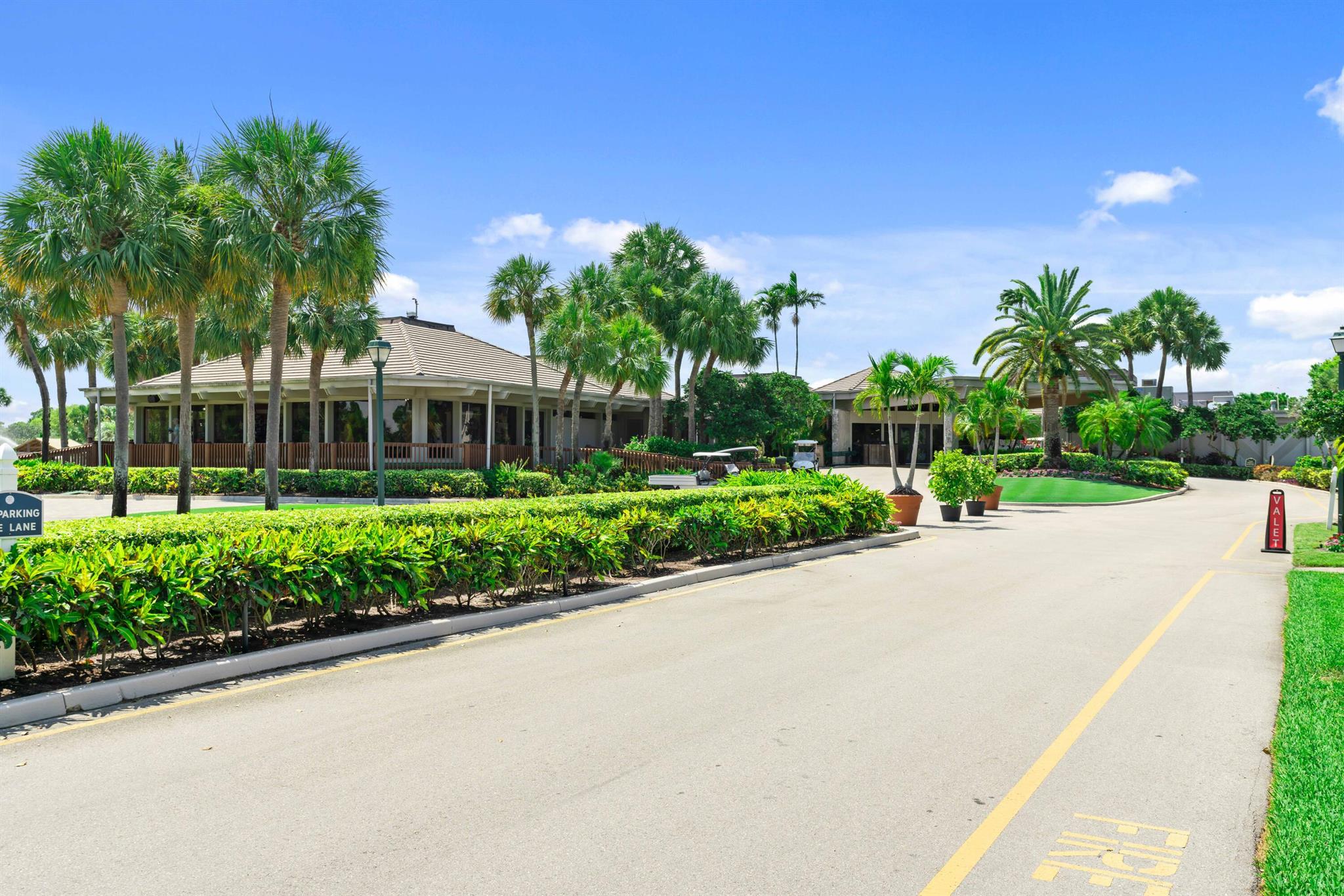 EASTPOINTE - Residential Lease