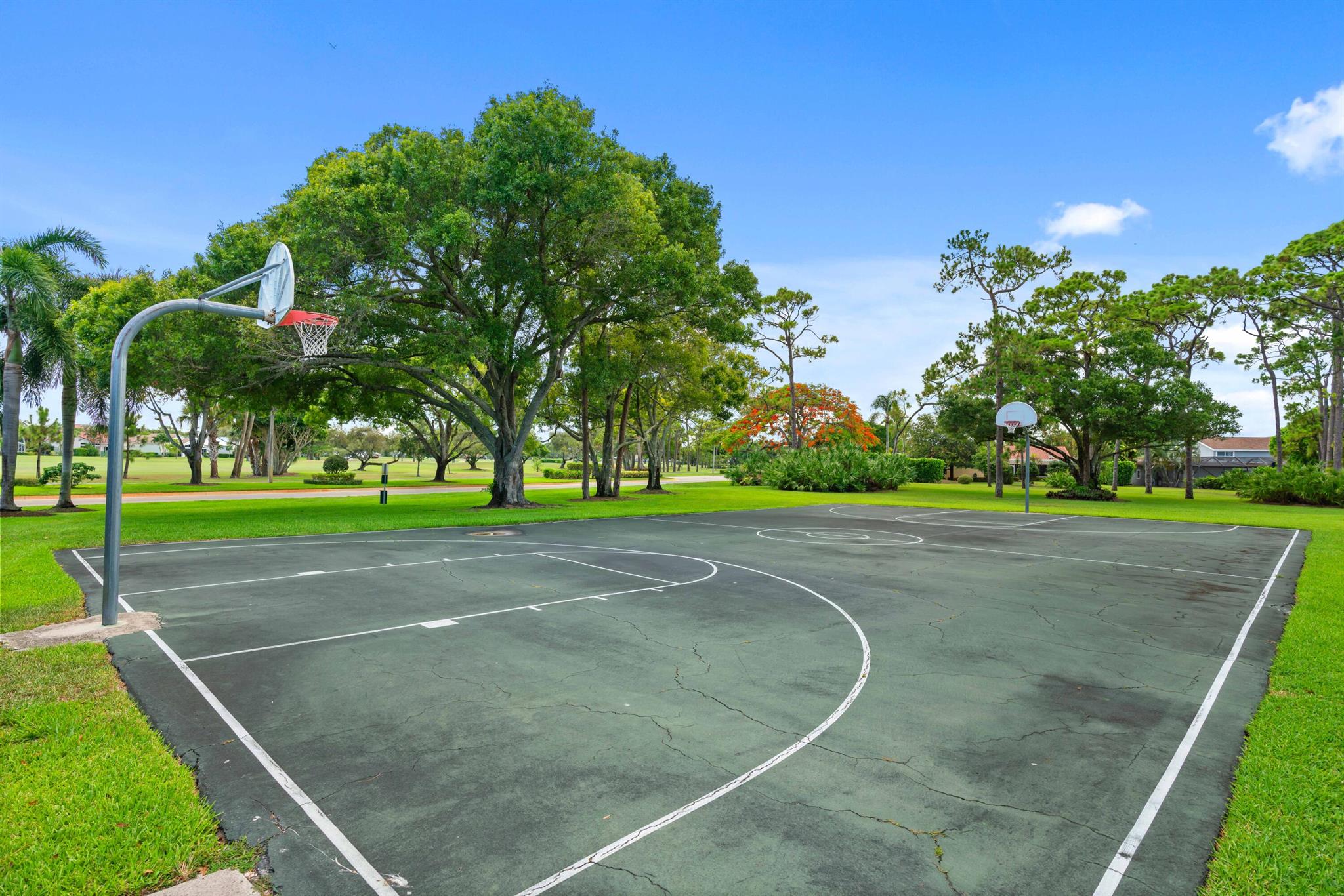 EASTPOINTE - Residential Lease