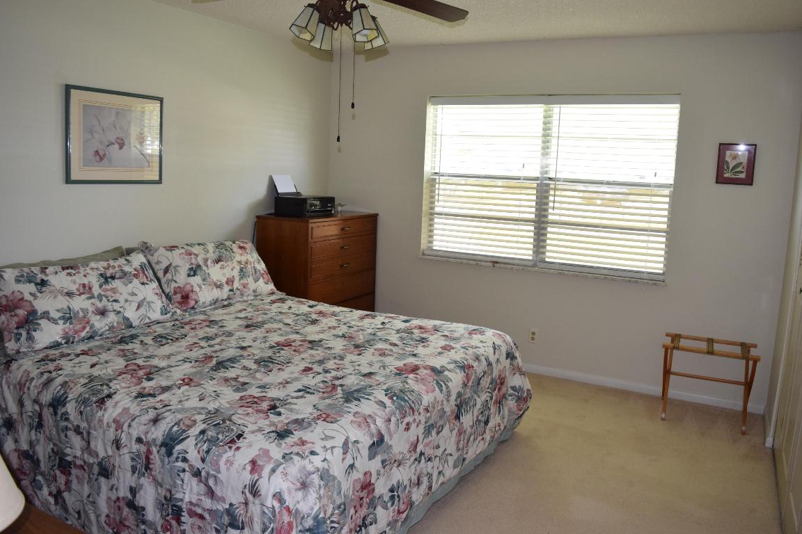 HIGH POINT OF FORT PIERCE CONDOMINIUM SECTION 1 - Residential