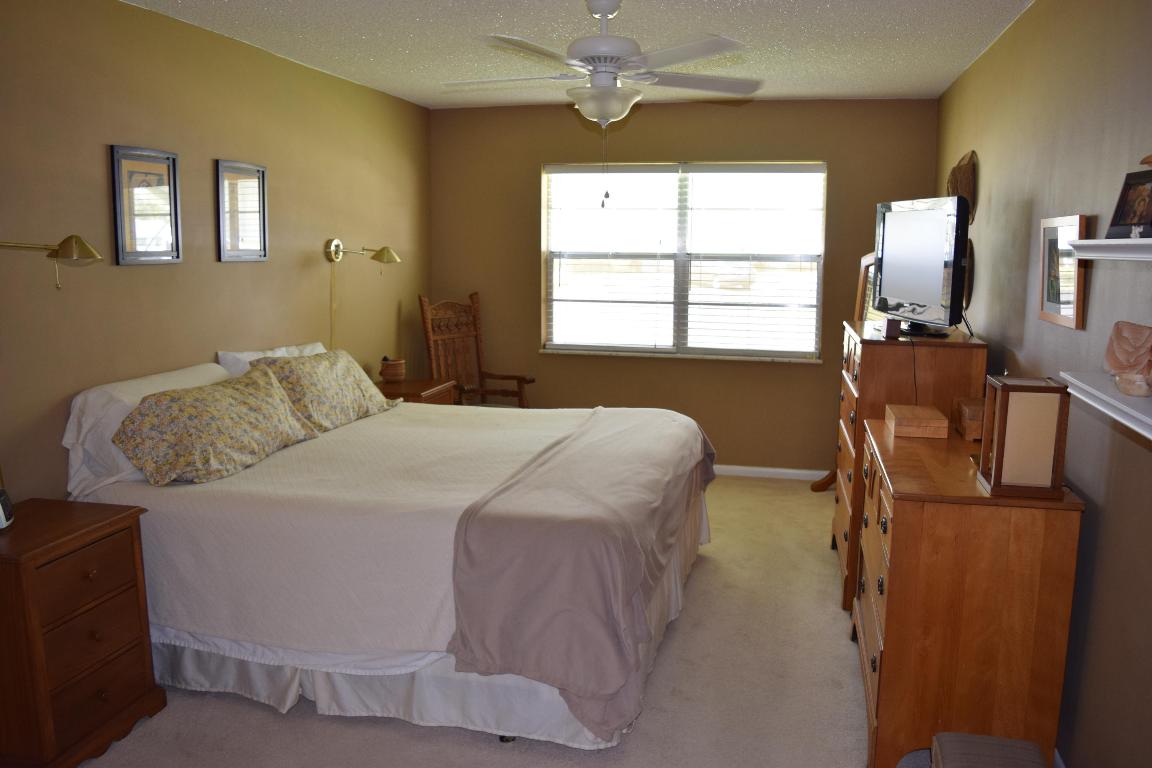 HIGH POINT OF FORT PIERCE CONDOMINIUM SECTION 1 - Residential