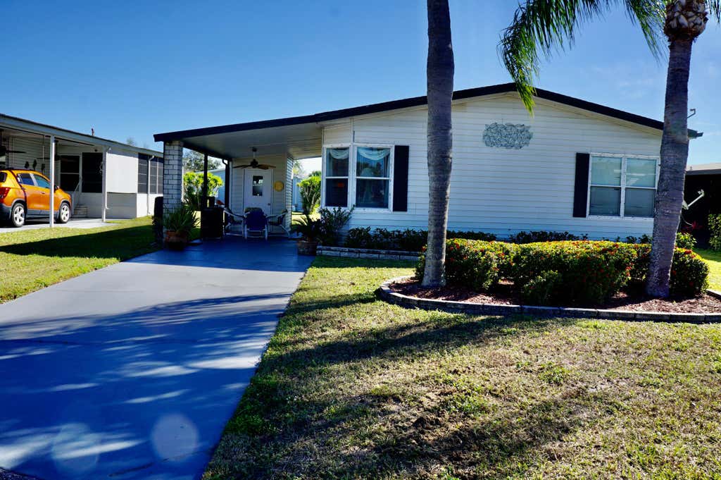 Photo of 14333 Azucena Court, Fort Pierce, FL 34951 (MLS # B26064740)