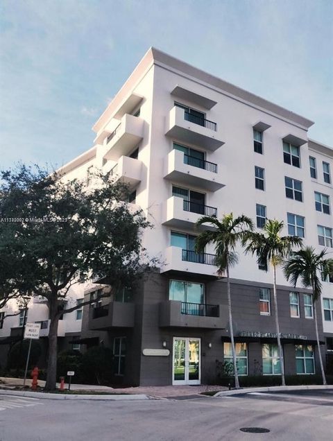 Property photo of 2401 Ne 65th Street 608, Fort Lauderdale, FL 33308