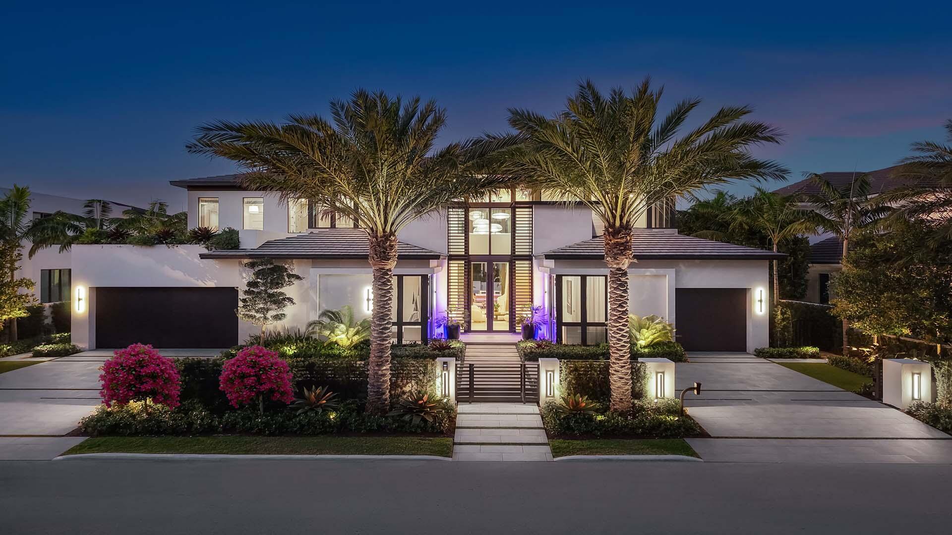 207 W Coconut Palm Road