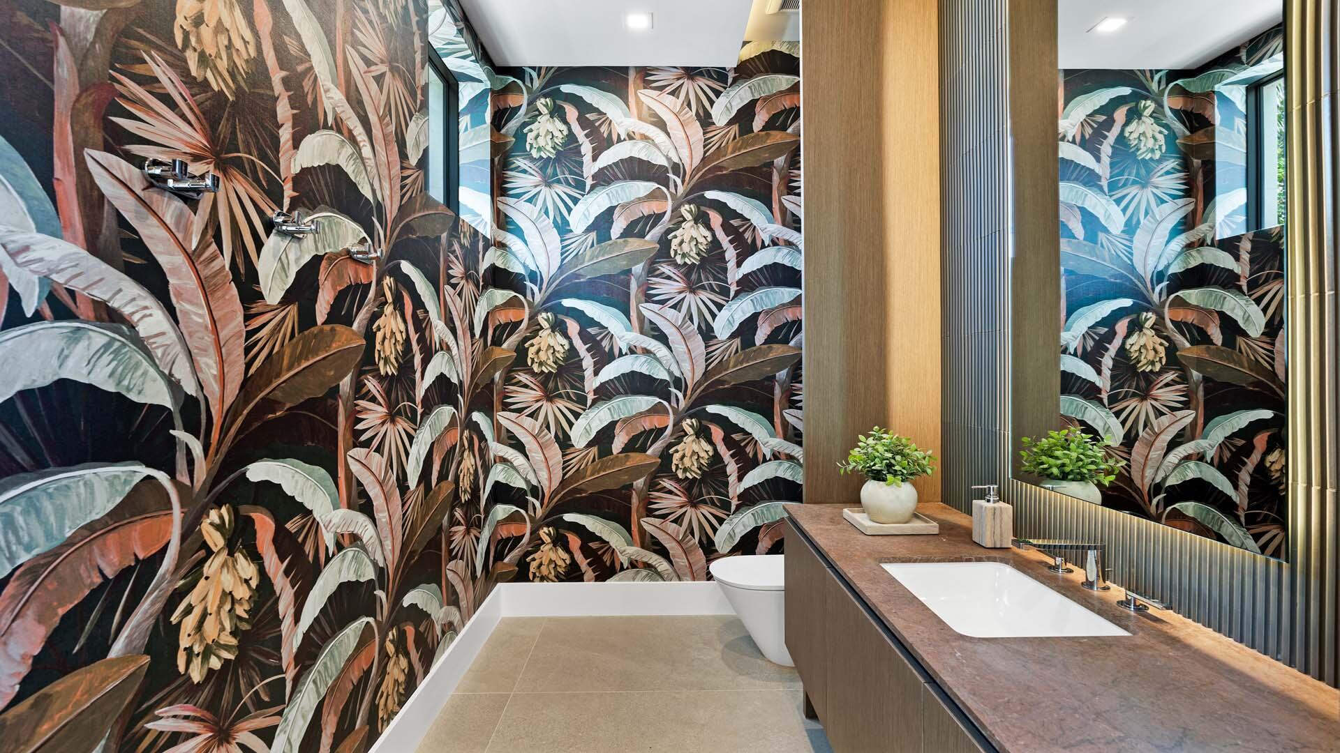 ROYAL PALM YACHT & COUNTR - Residential