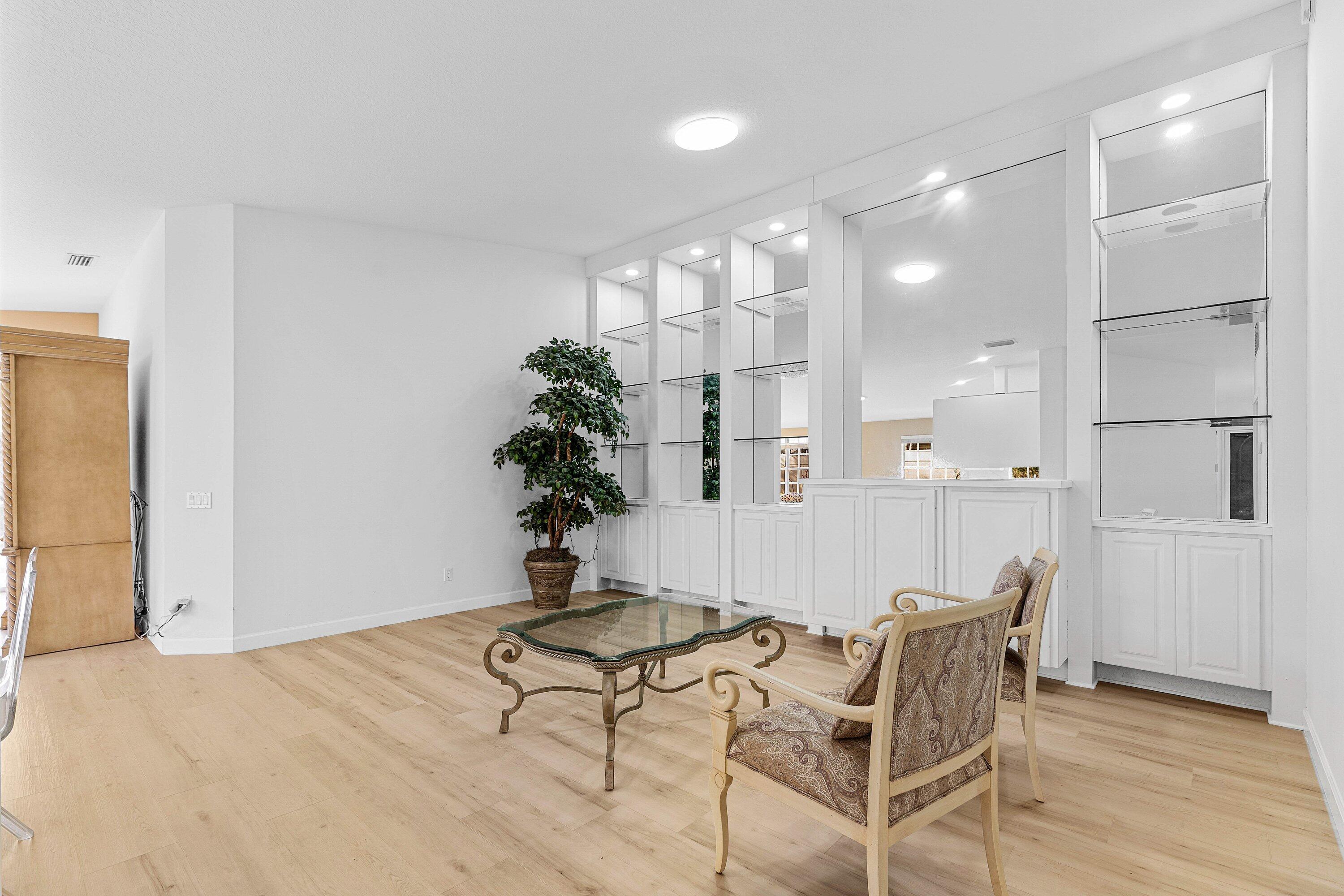 RIVERWALK PL 9 - Residential