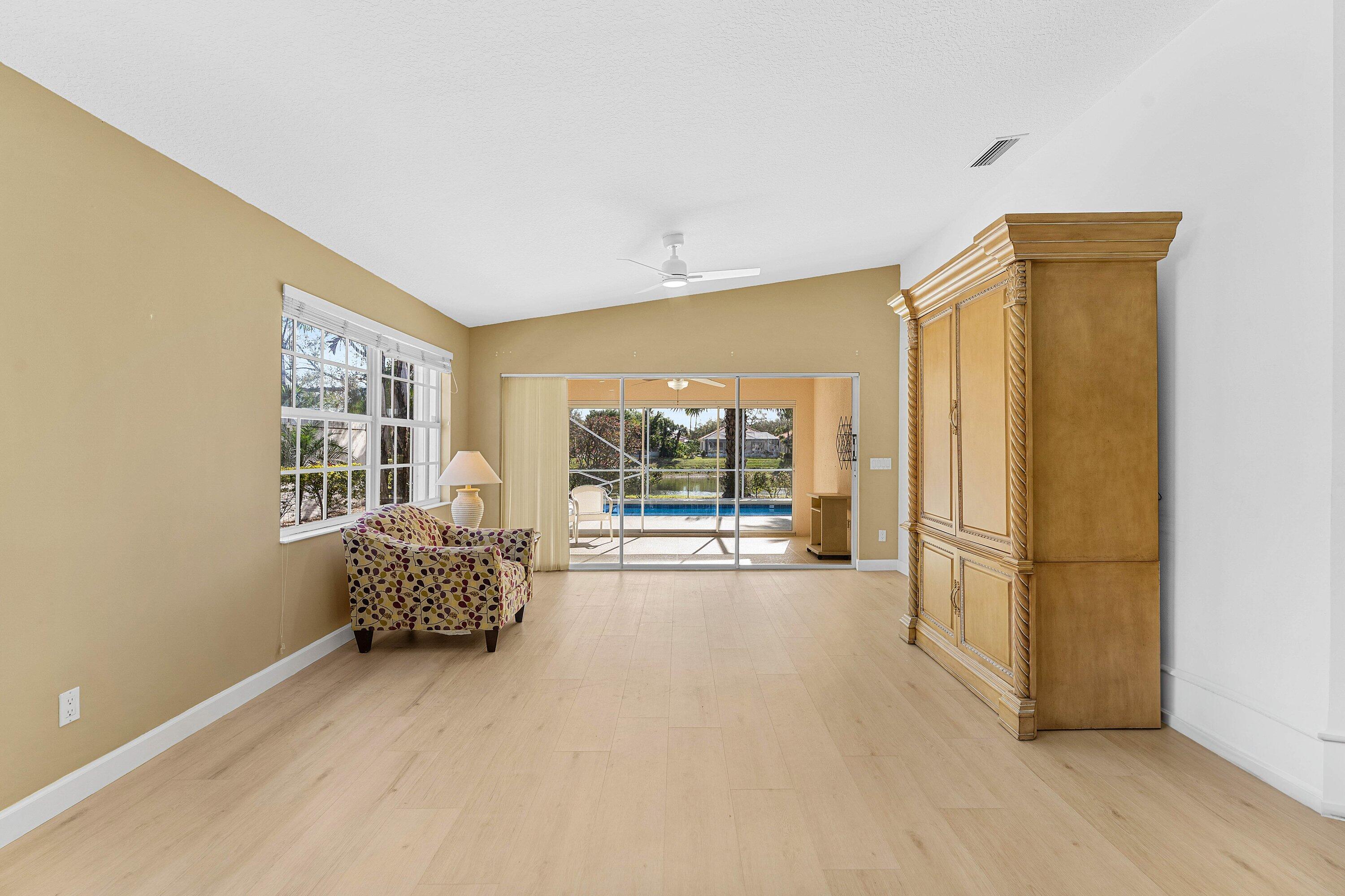 RIVERWALK PL 9 - Residential