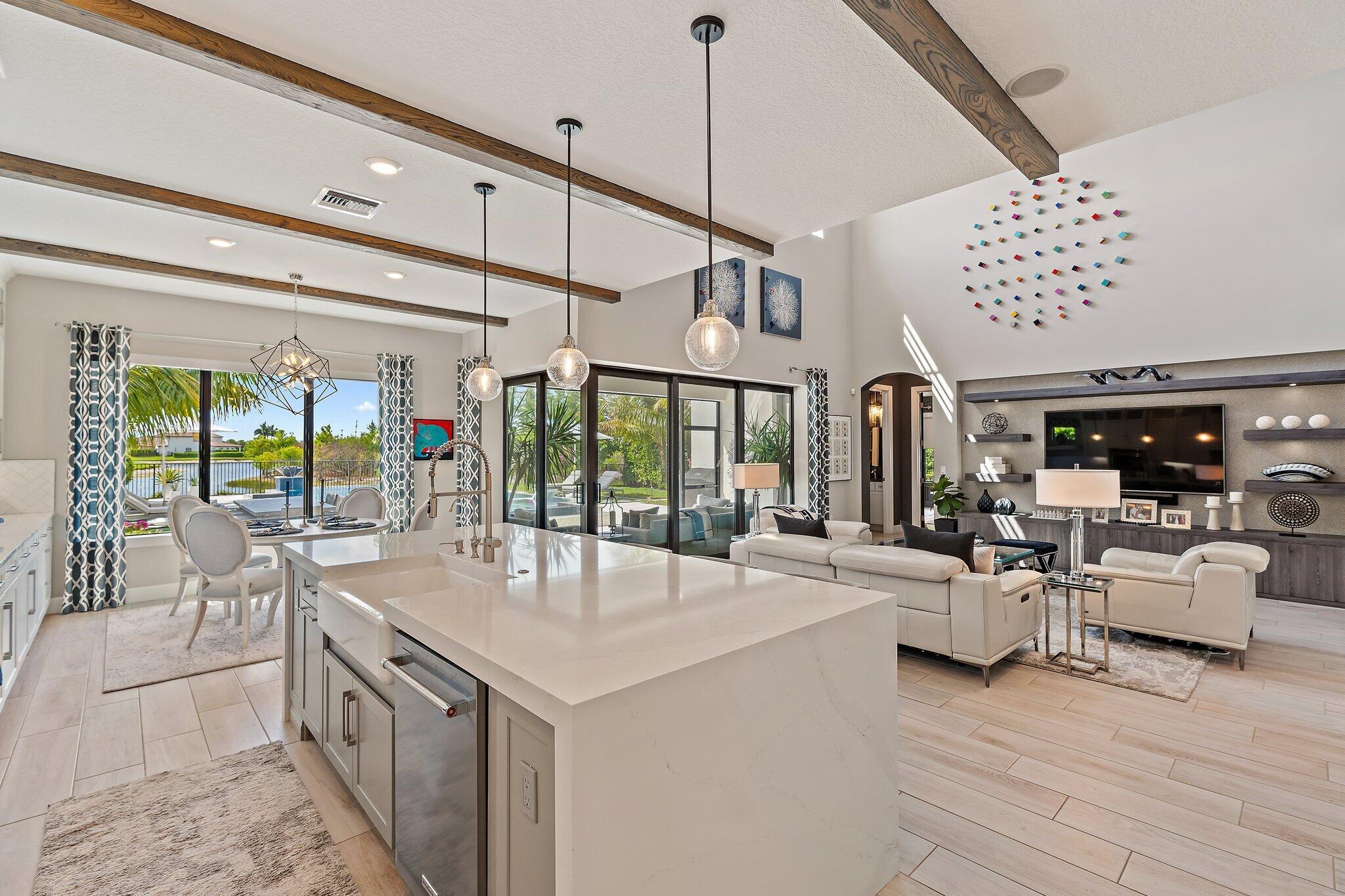 SONOMA ISLES - Residential