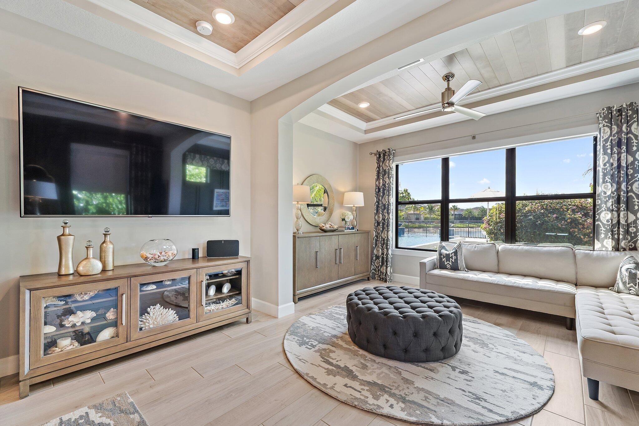 SONOMA ISLES - Residential