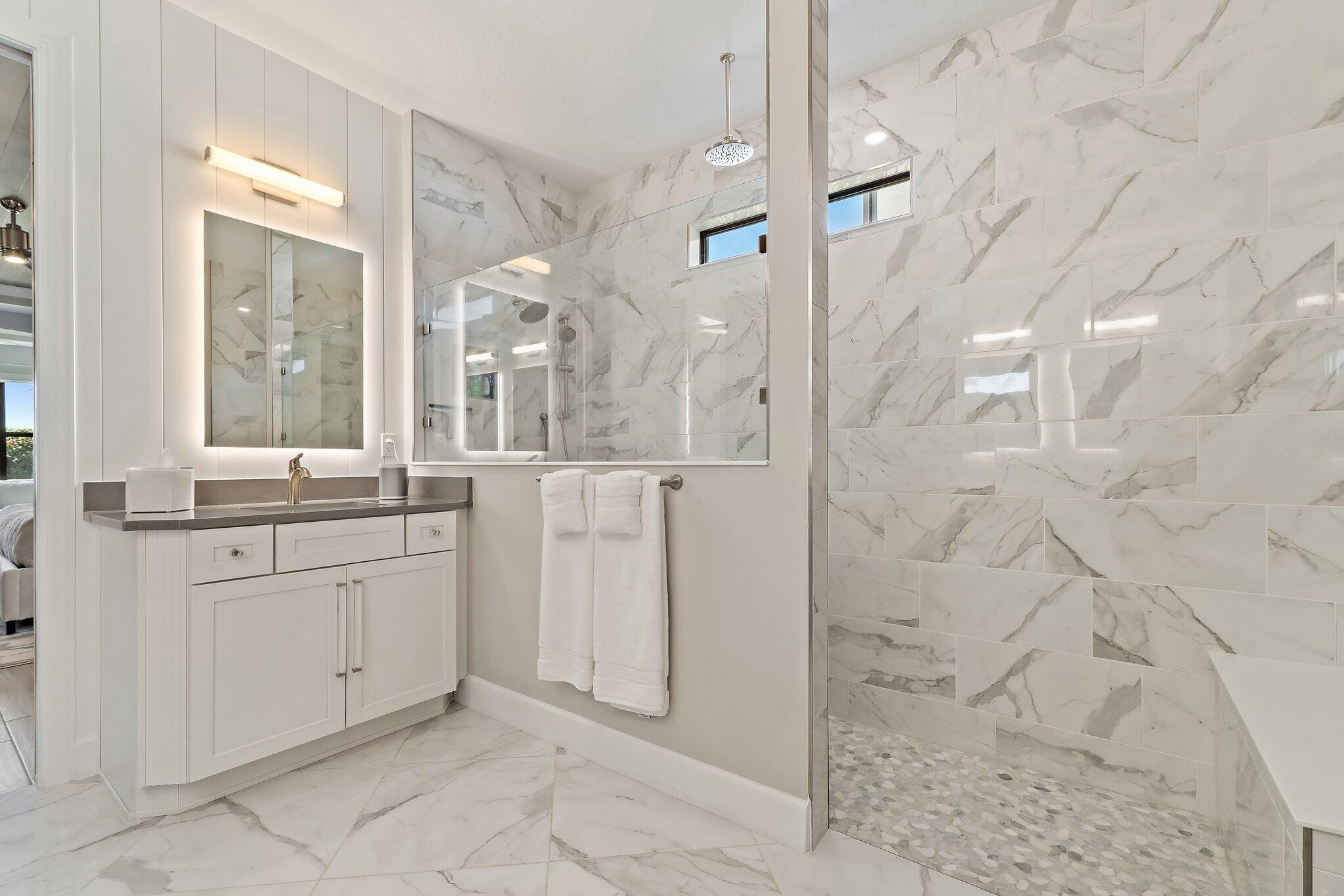 SONOMA ISLES - Residential