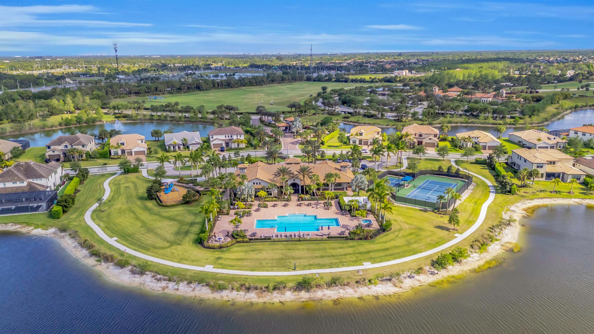 SONOMA ISLES - Residential