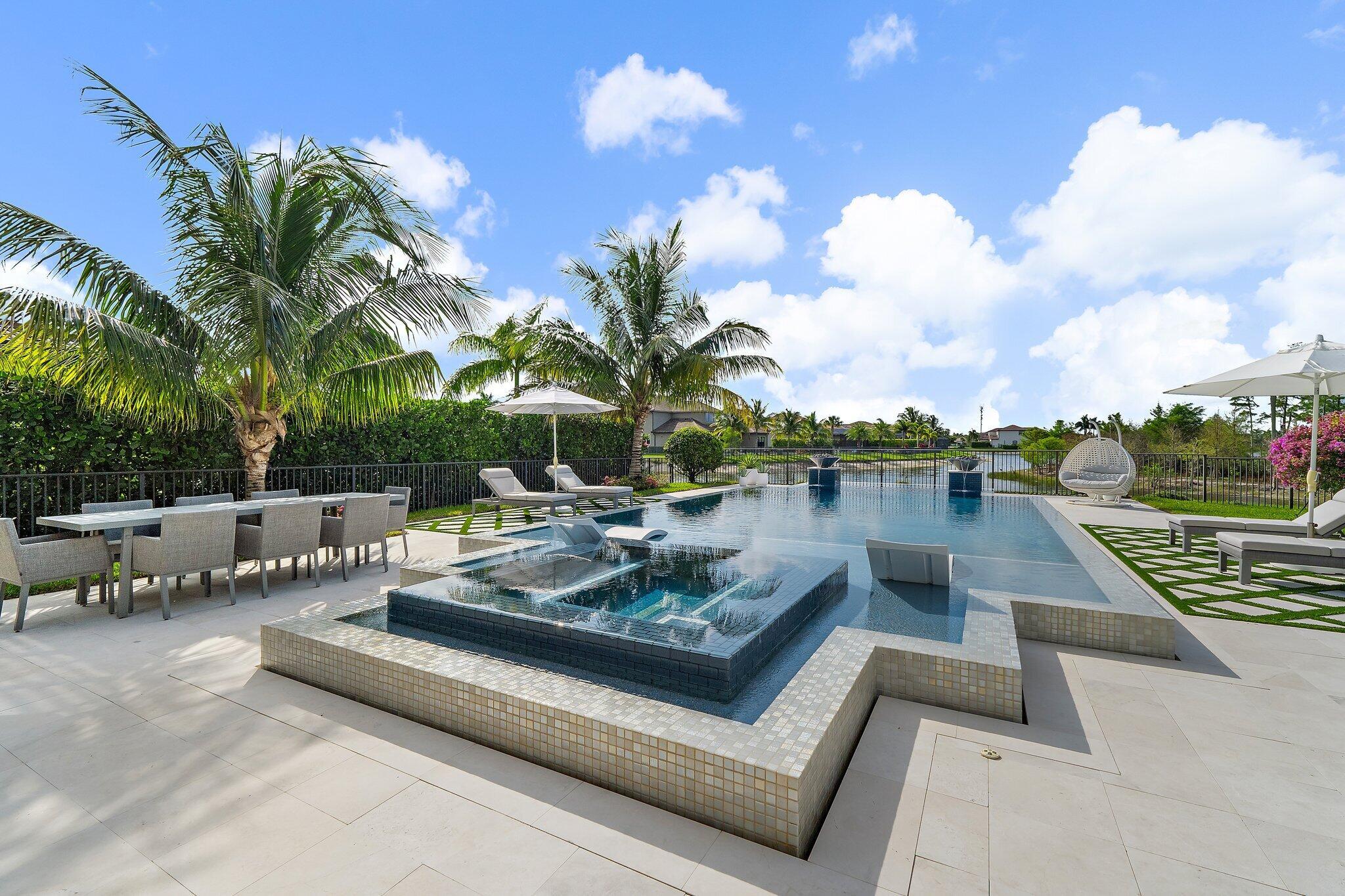 SONOMA ISLES - Residential