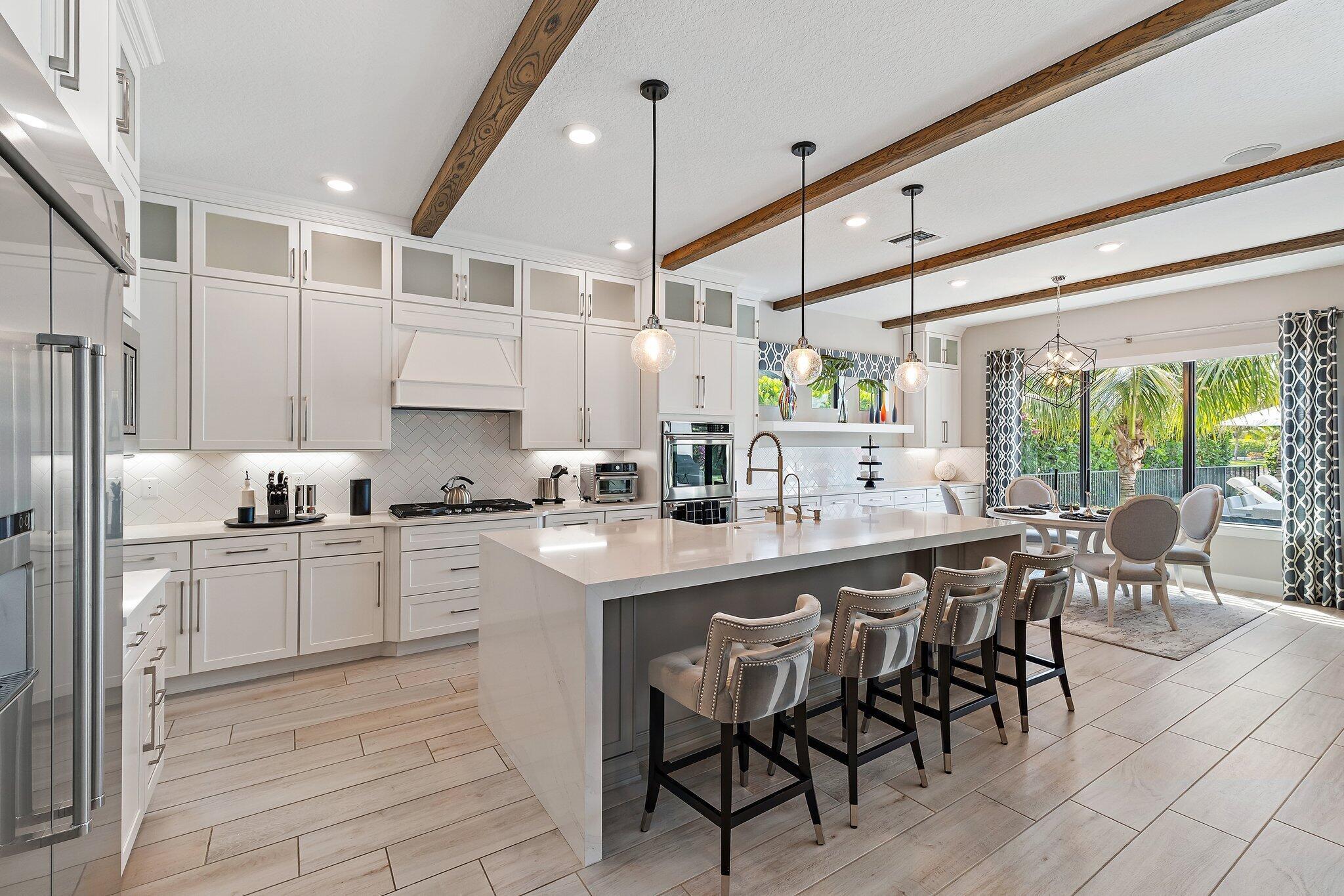 SONOMA ISLES - Residential